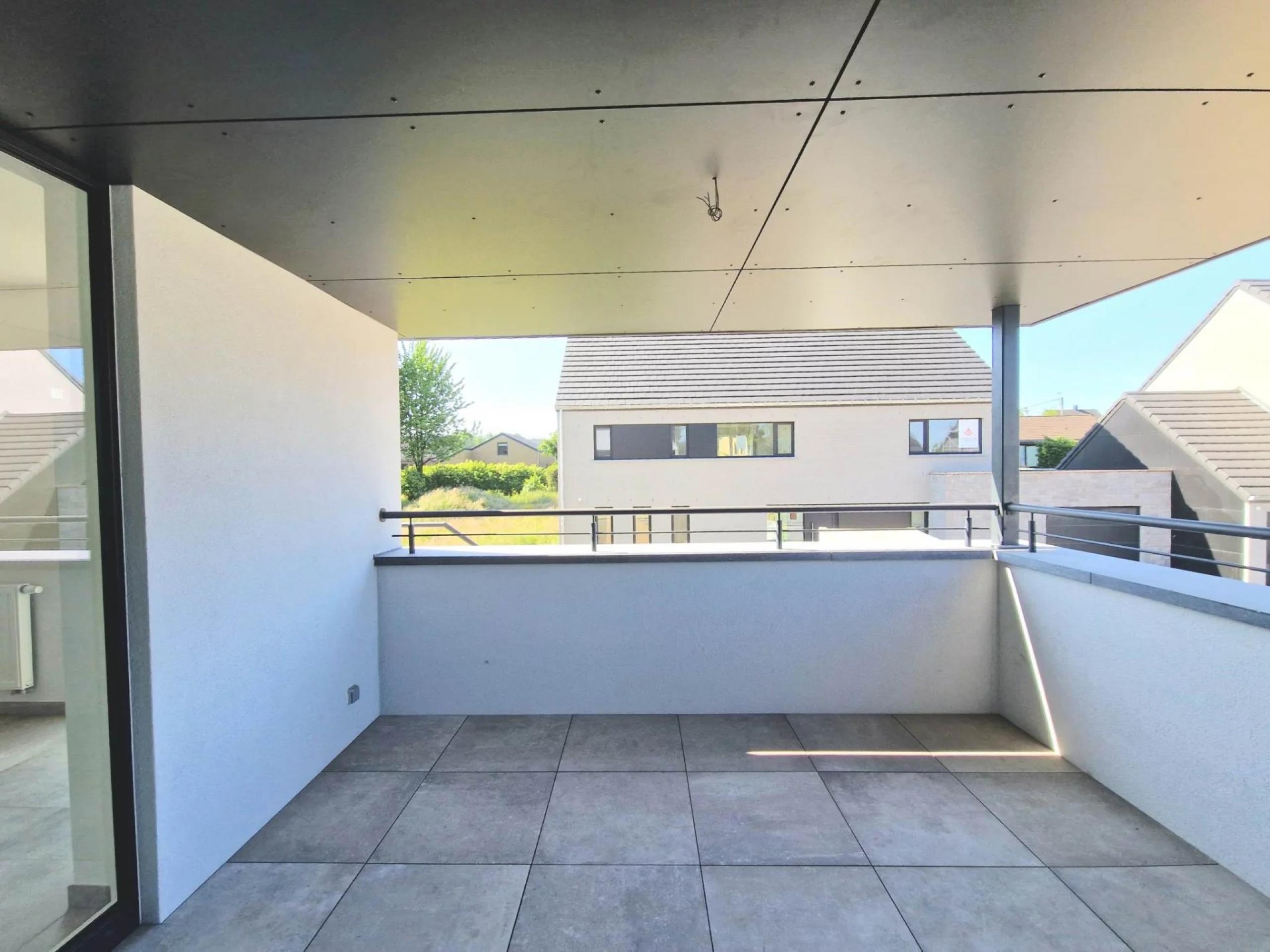 Loué ! Duplex 3 chambres, terrasses et parking