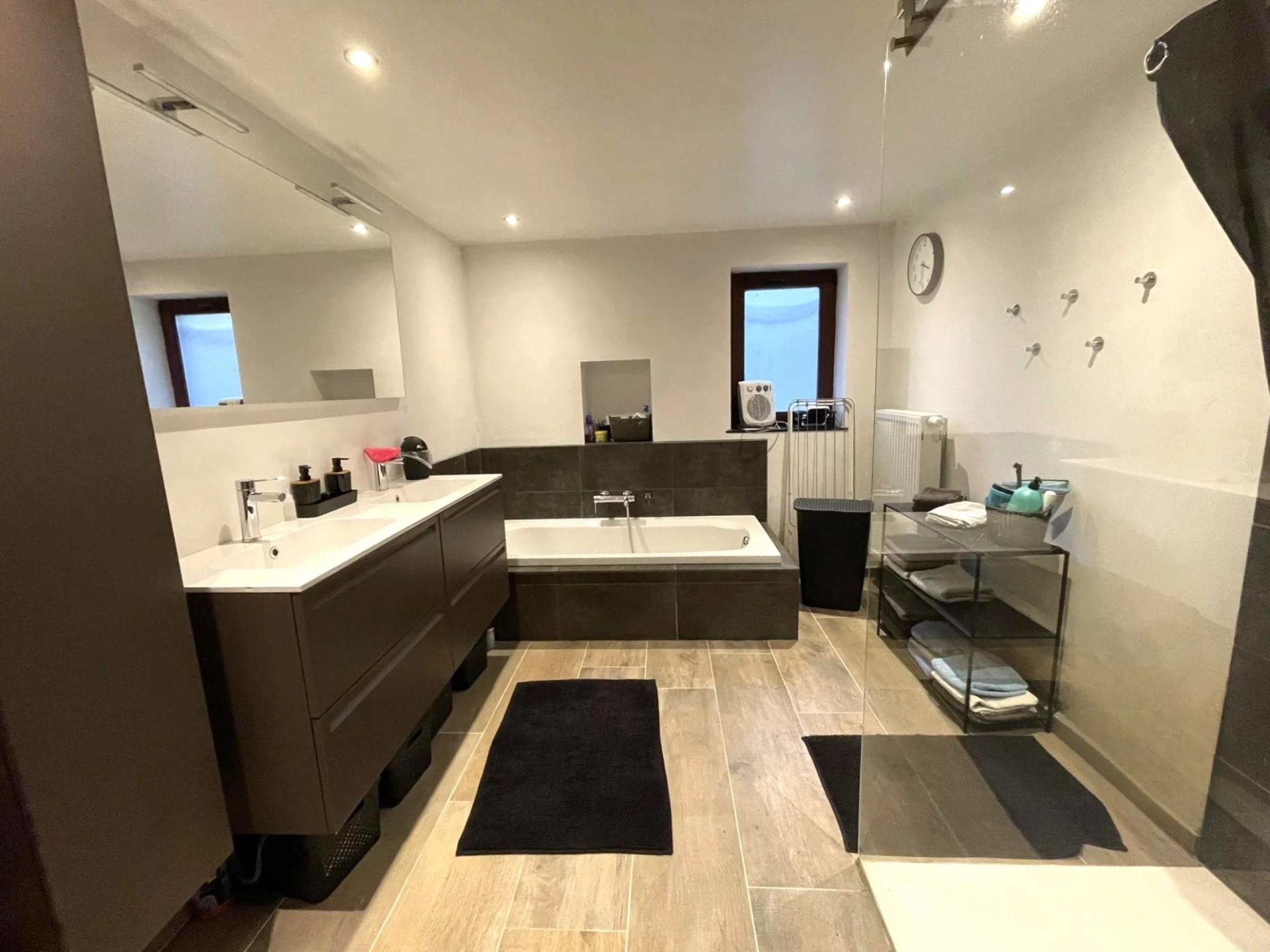 Option ! Charmante villa de caractère 4 façades