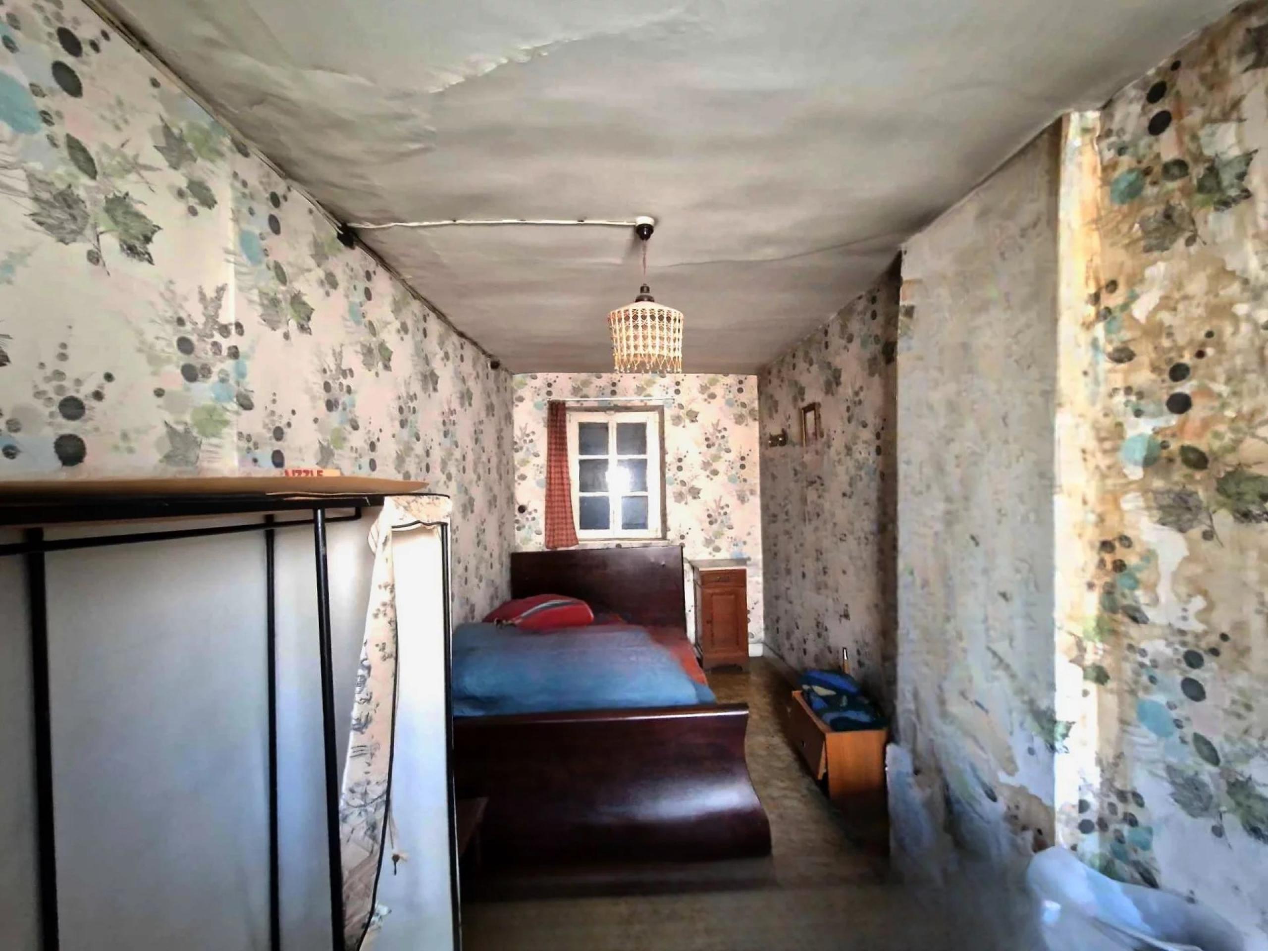 Vendu ! Maison à réhabiliter 3 chambres et jardin