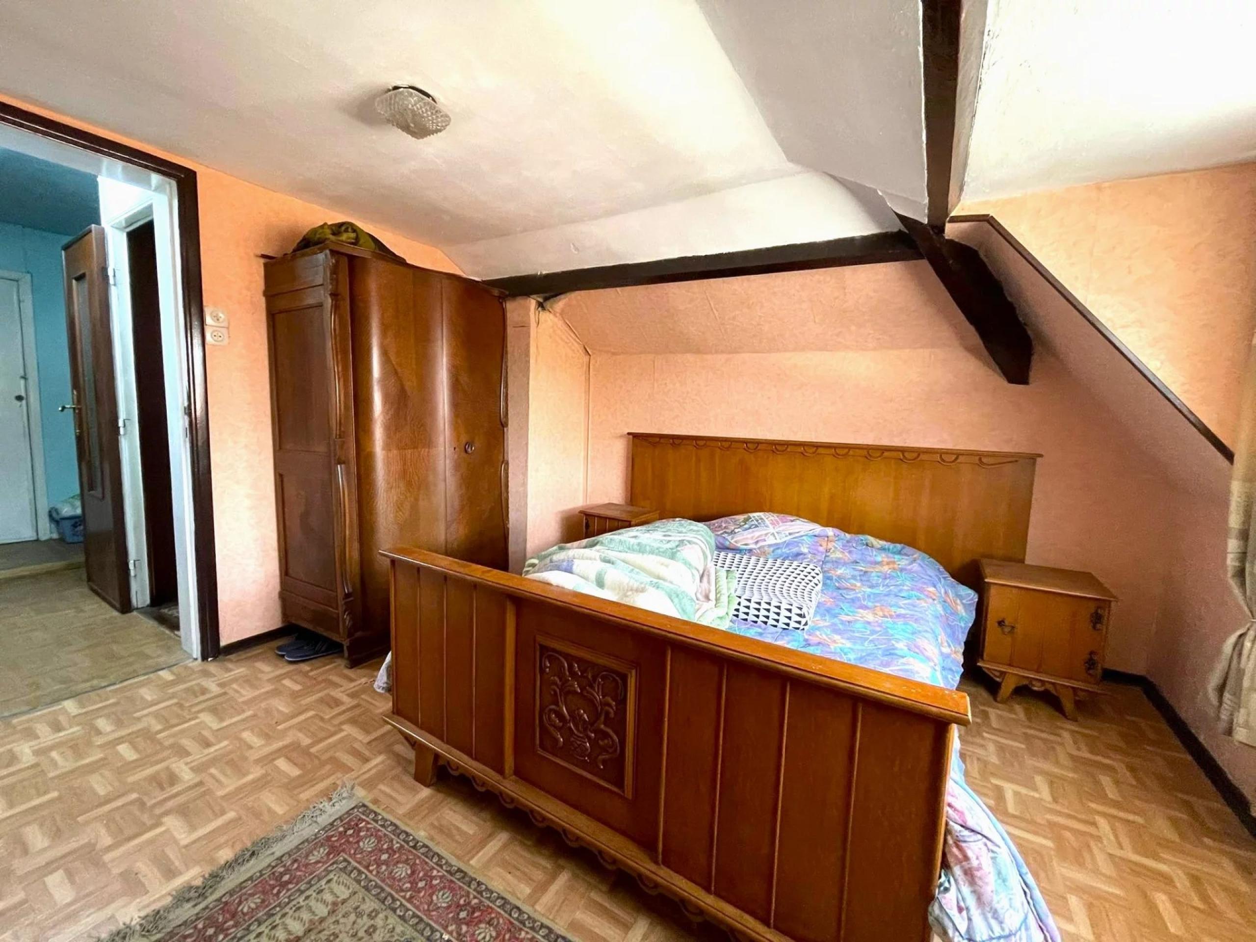 VENDU ! VENDU ! Villa 3/4 chambres avec garage et entrepôt