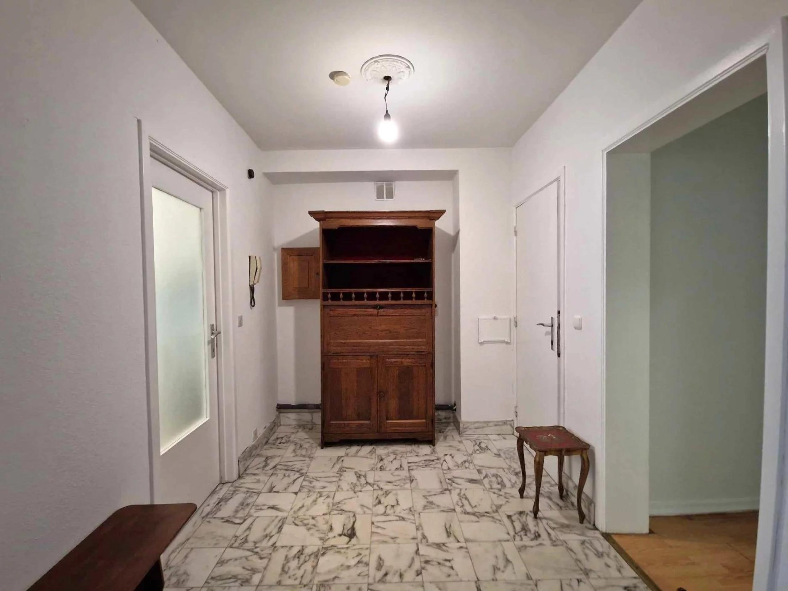 Vendu ! Agréable appartement une chambre et cave
