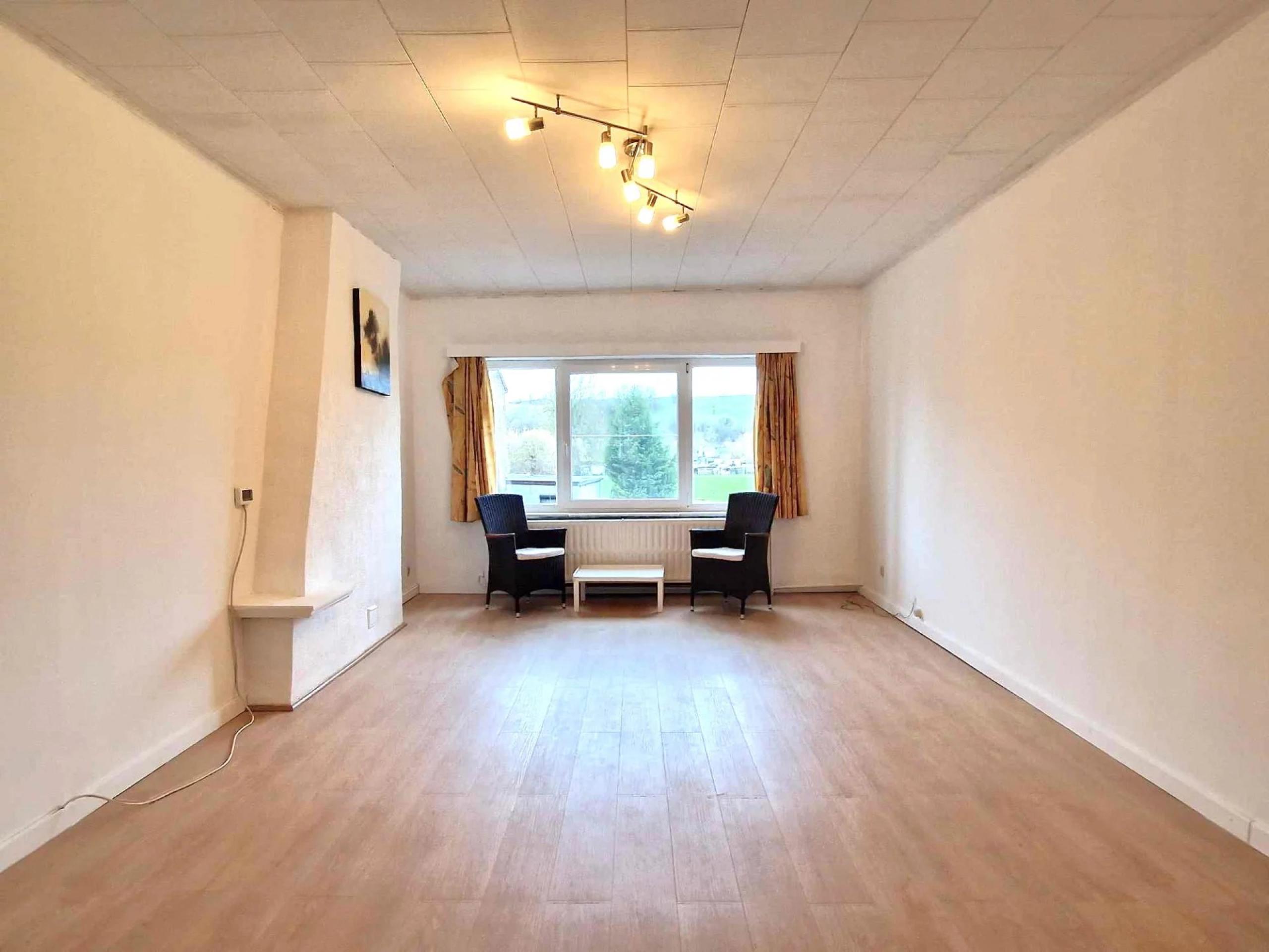 Loué! Maison bel étage 2 chambres et terrasse