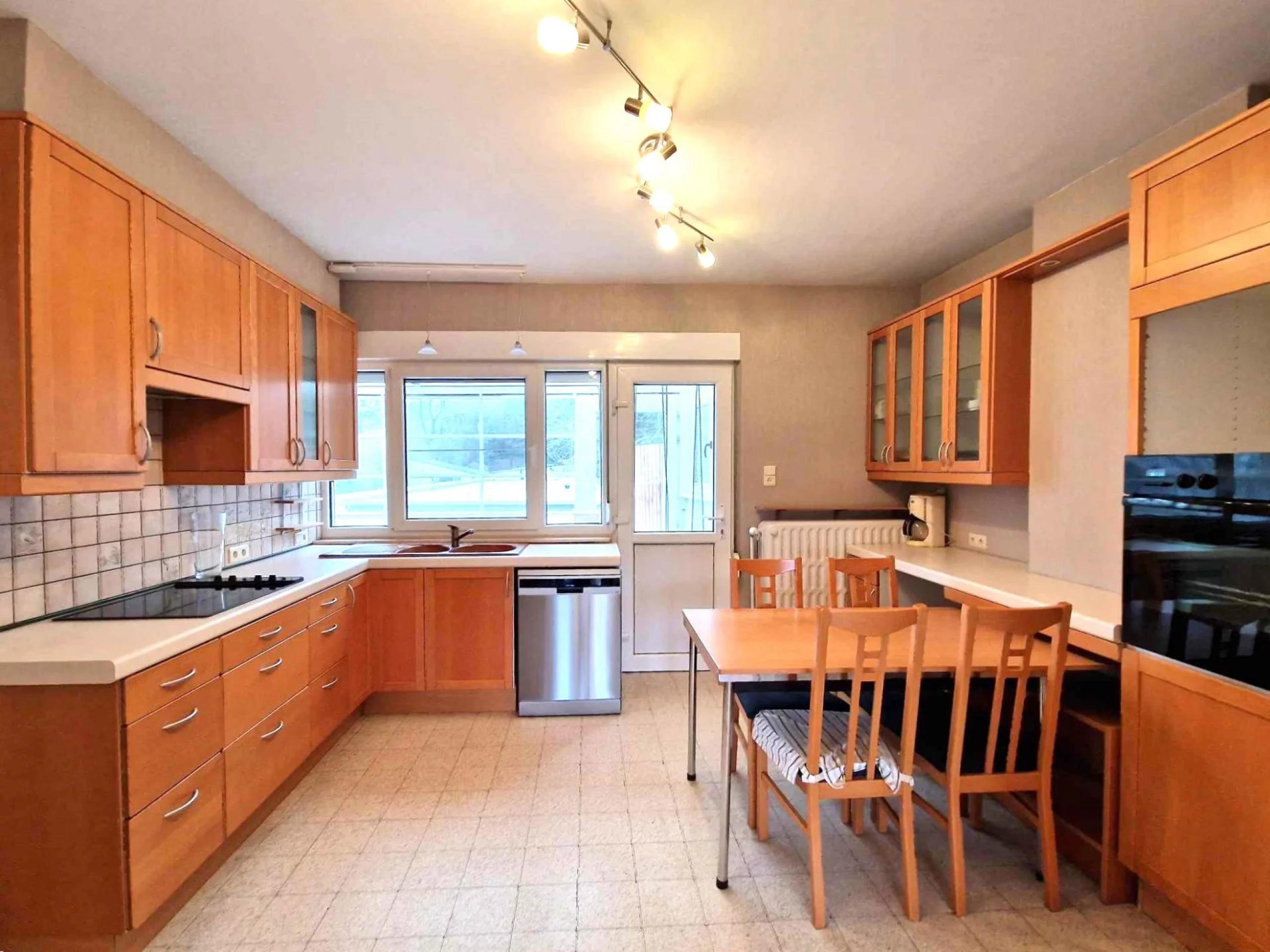 Loué! Maison bel étage 2 chambres et terrasse