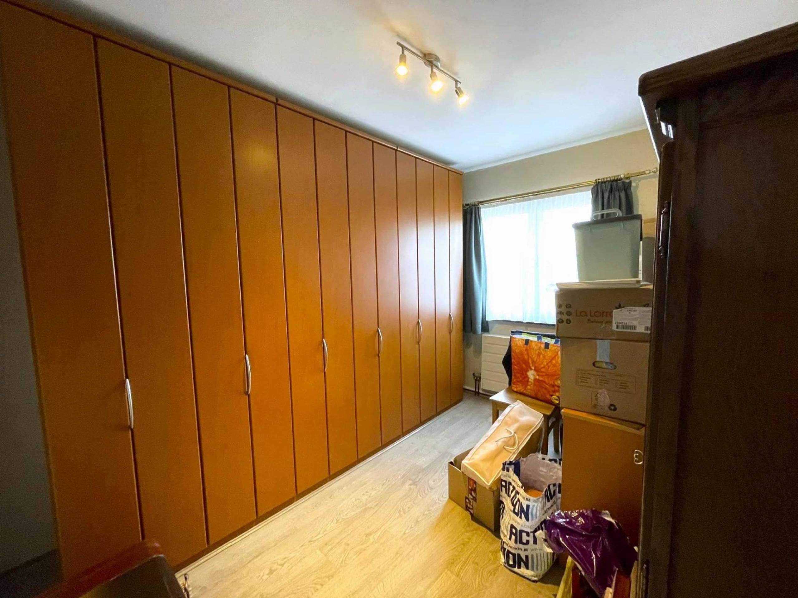 Vendu !  Bel appartement 2 chambres avec place de parking