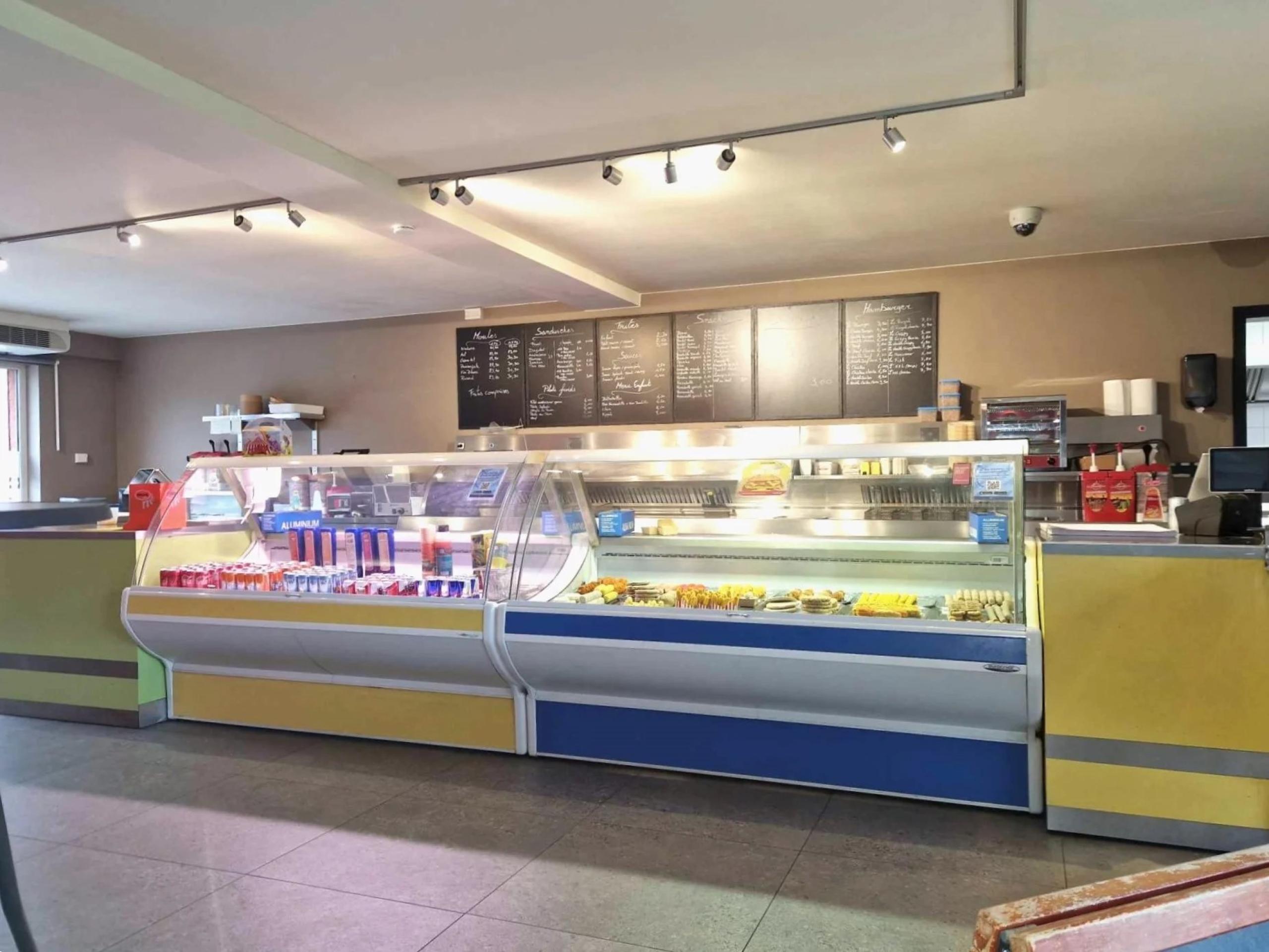 Espace commerciale, fonds de commerce (FRITERIE ET RESTAURANT)