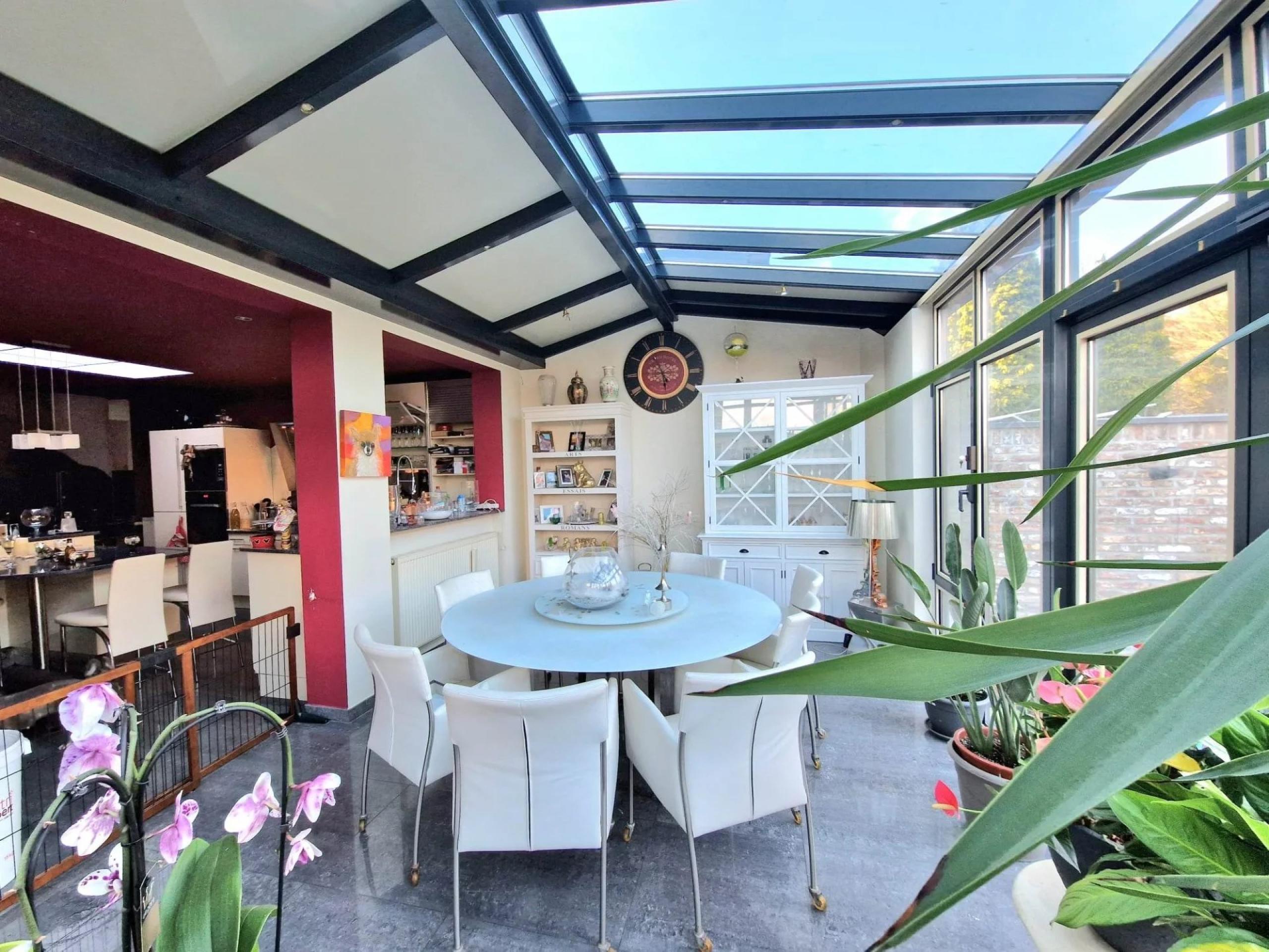 Maison  4 chambres, jardin, garage, parking