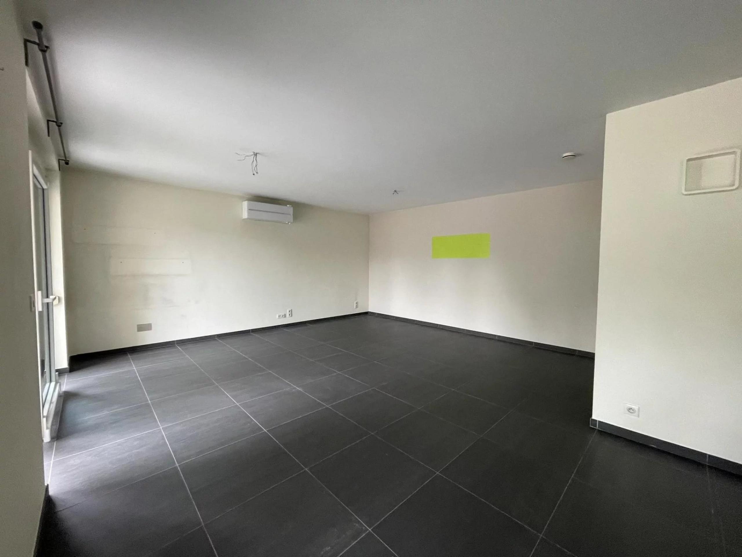 Loué ! Appartement 2 chambres avec terrasse et garage