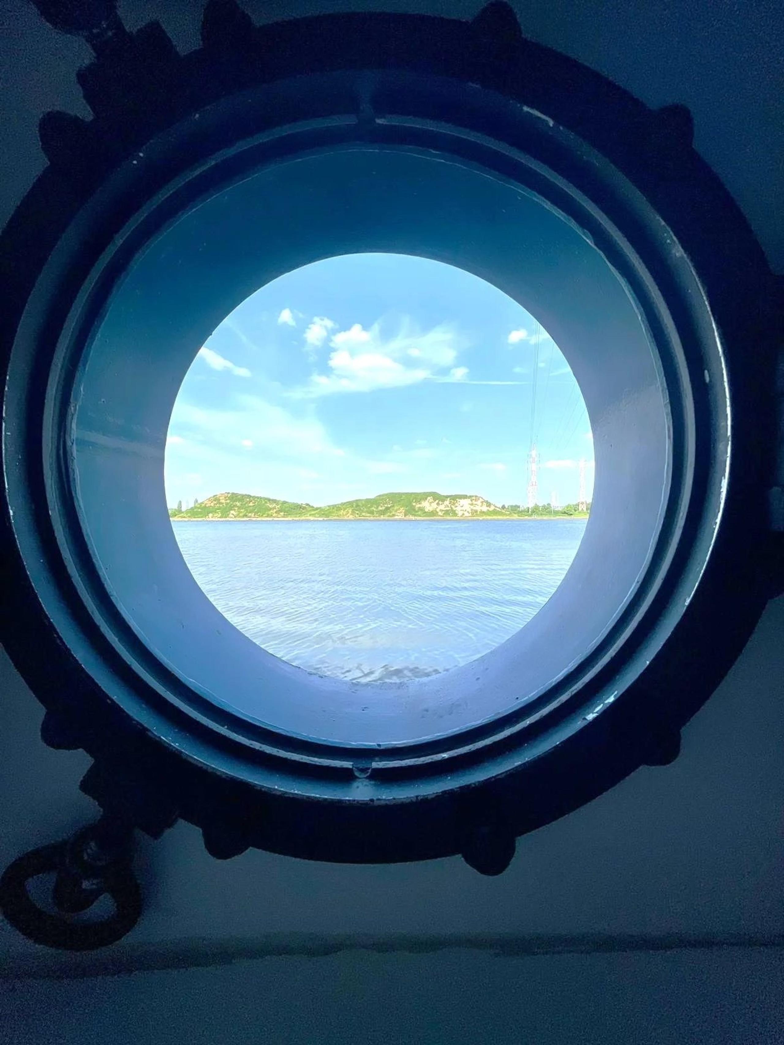 Option ! Bateau péniche logement 2 chambres