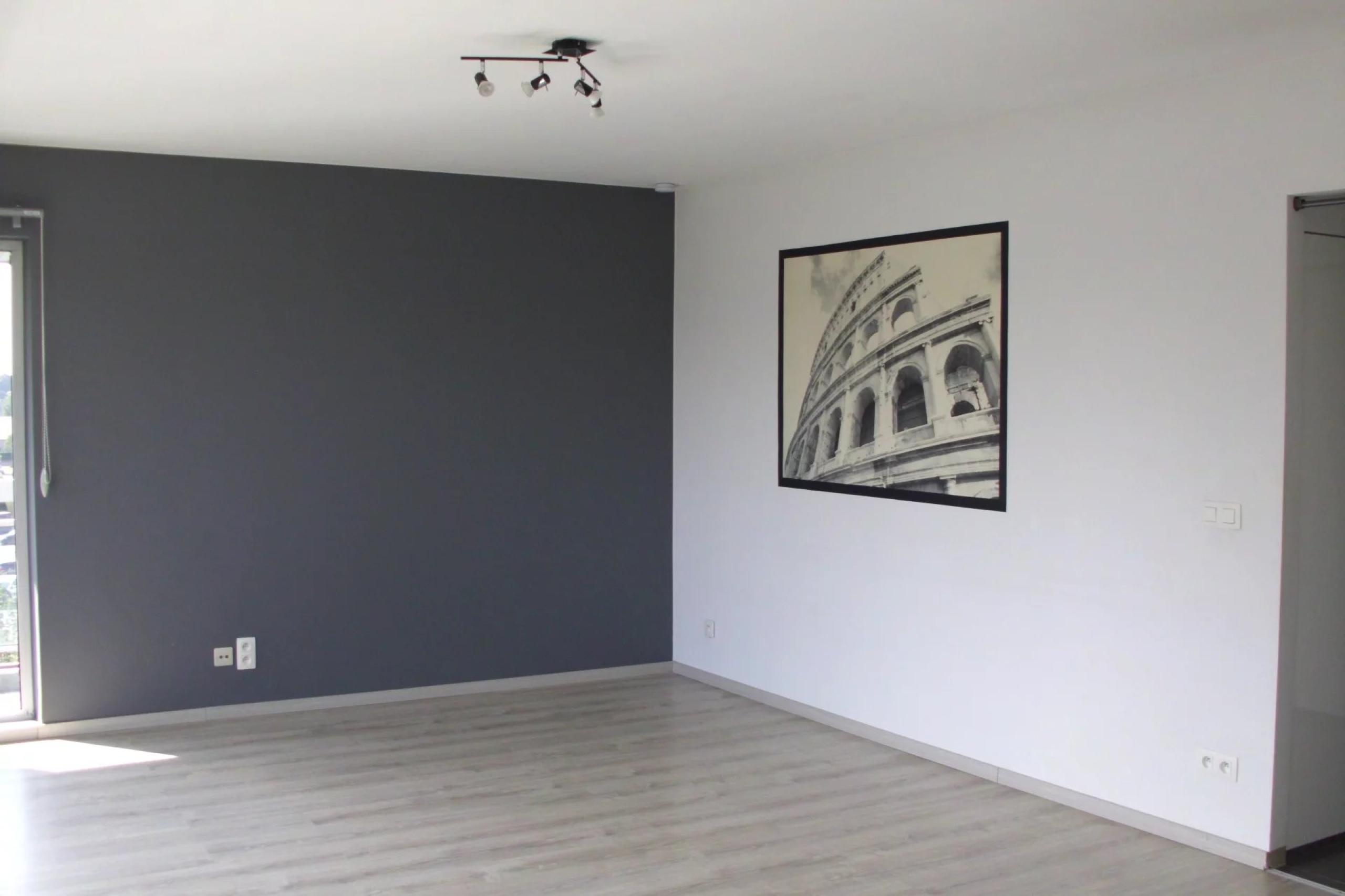 Appartement 2 chambres avec terrasse et emplacement parking