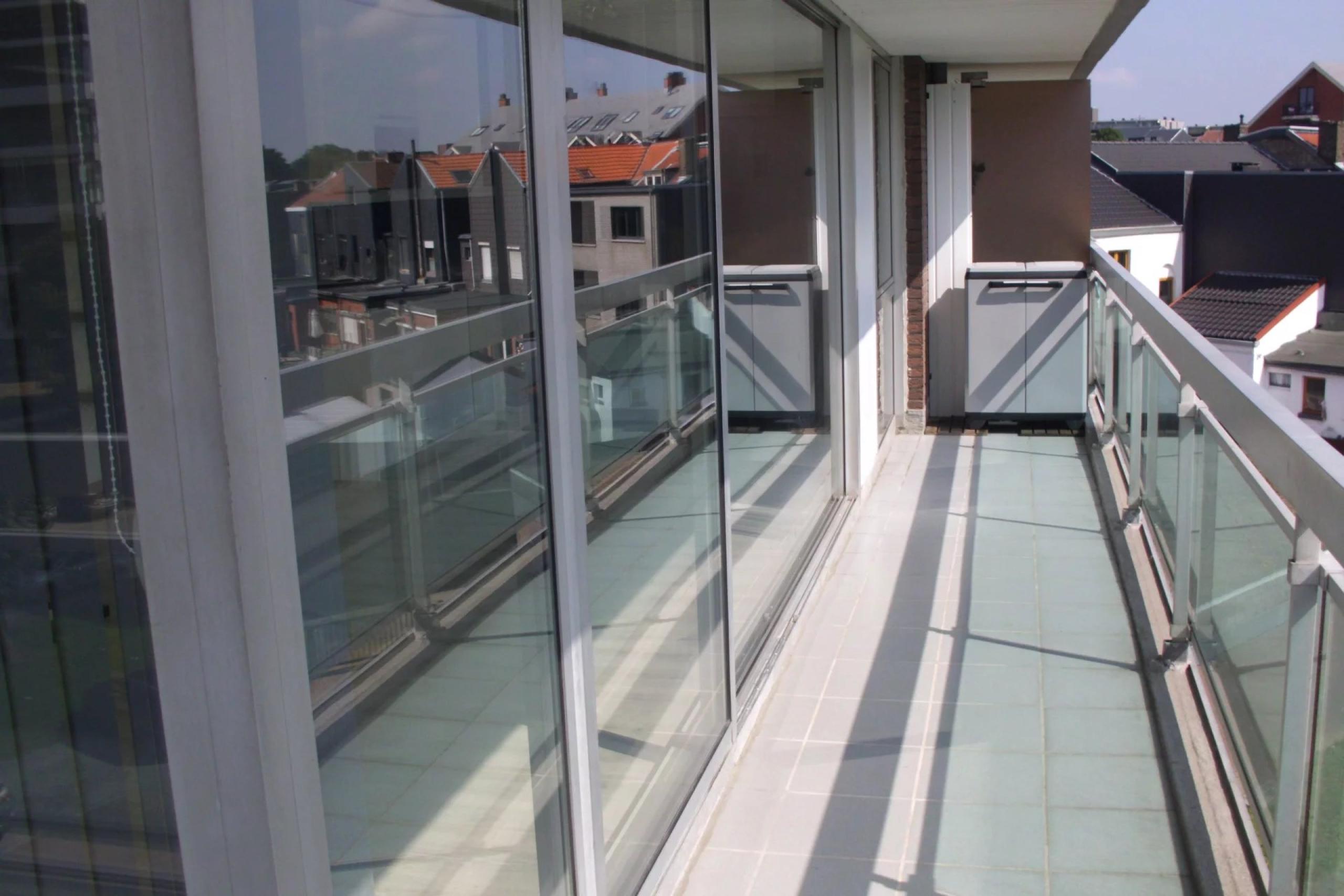 Appartement 2 chambres avec terrasse et emplacement parking