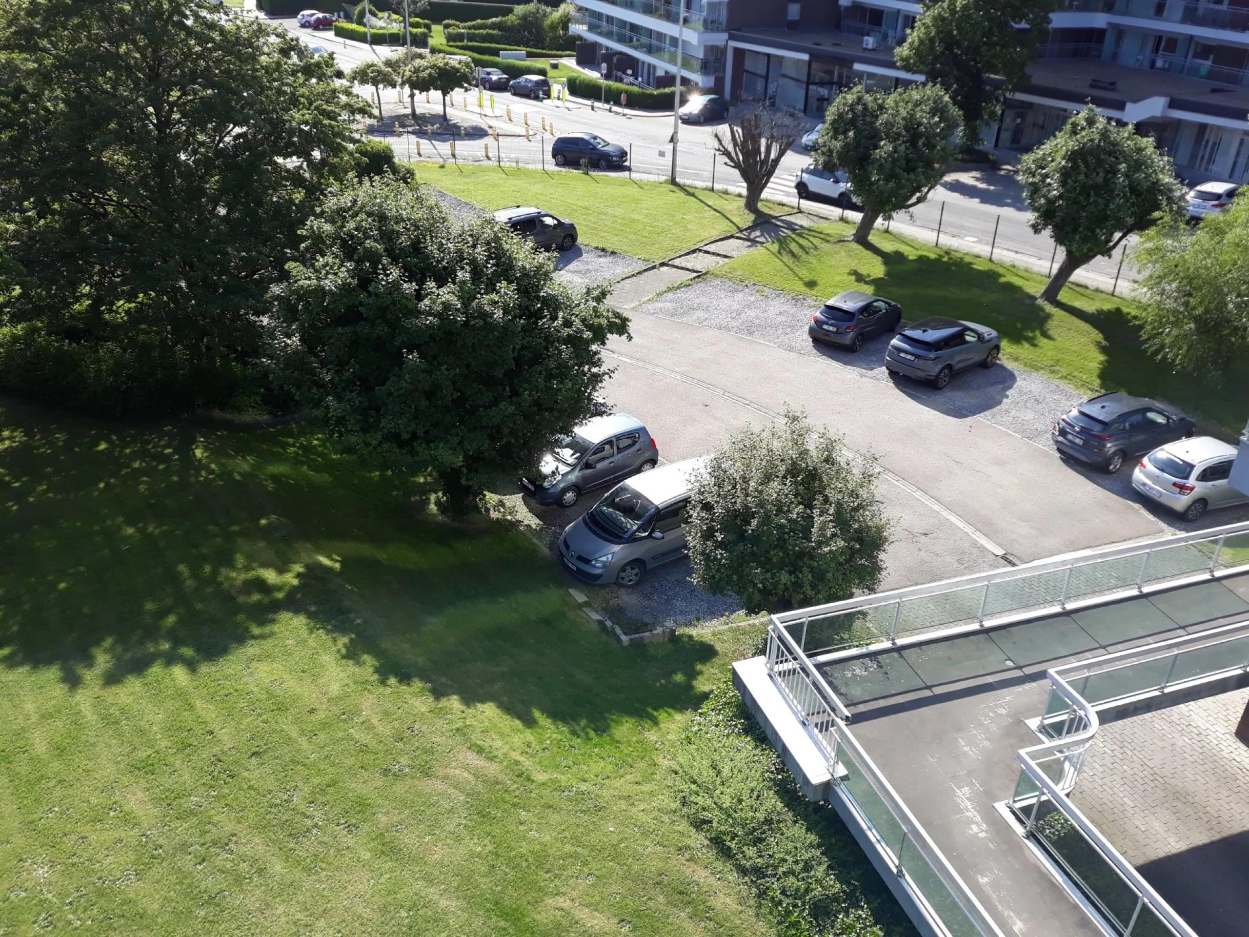 Appartement 2 chambres avec terrasse et emplacement parking