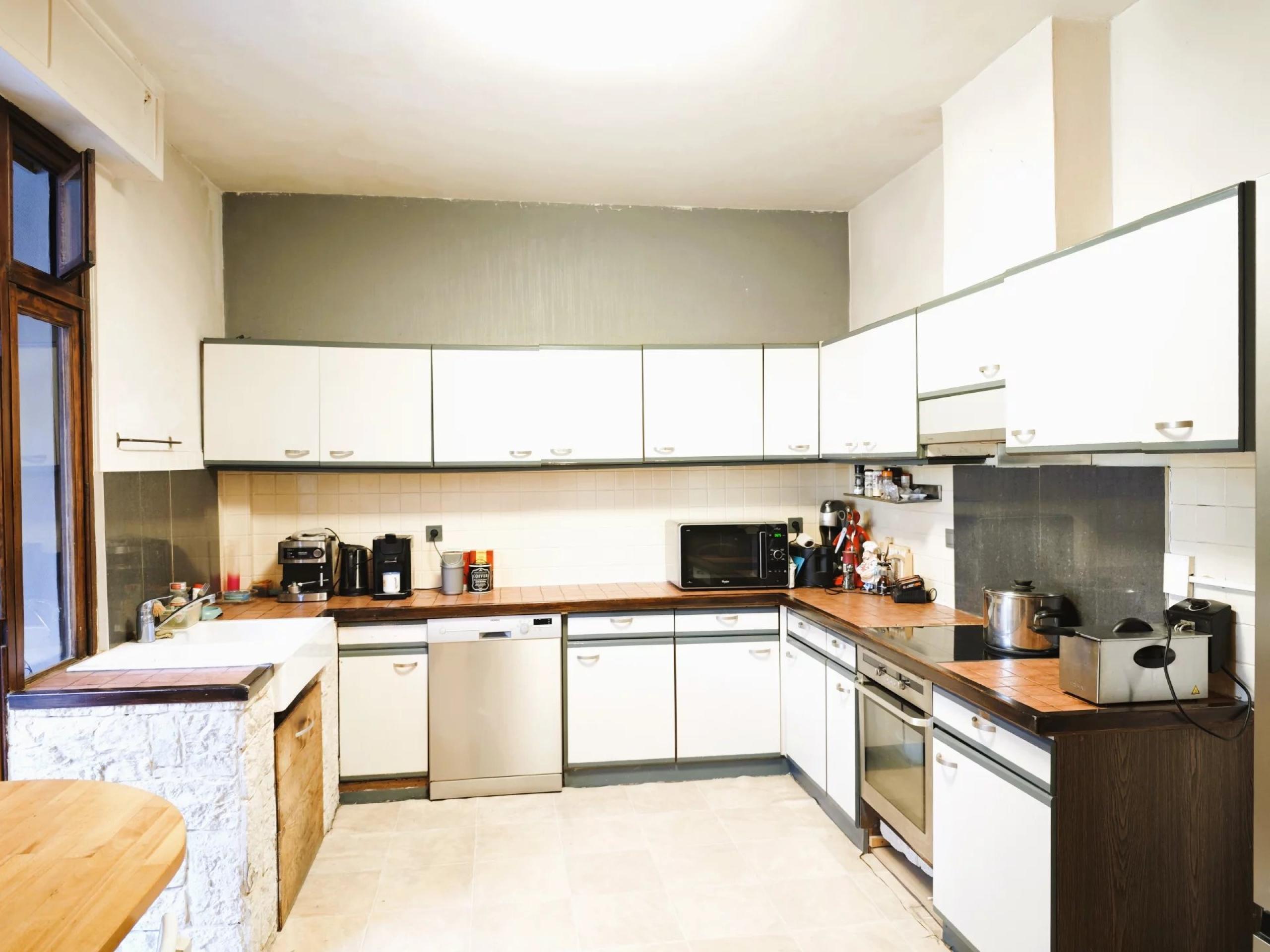 Vendu ! Immeuble 2 appartements, garage et jardin