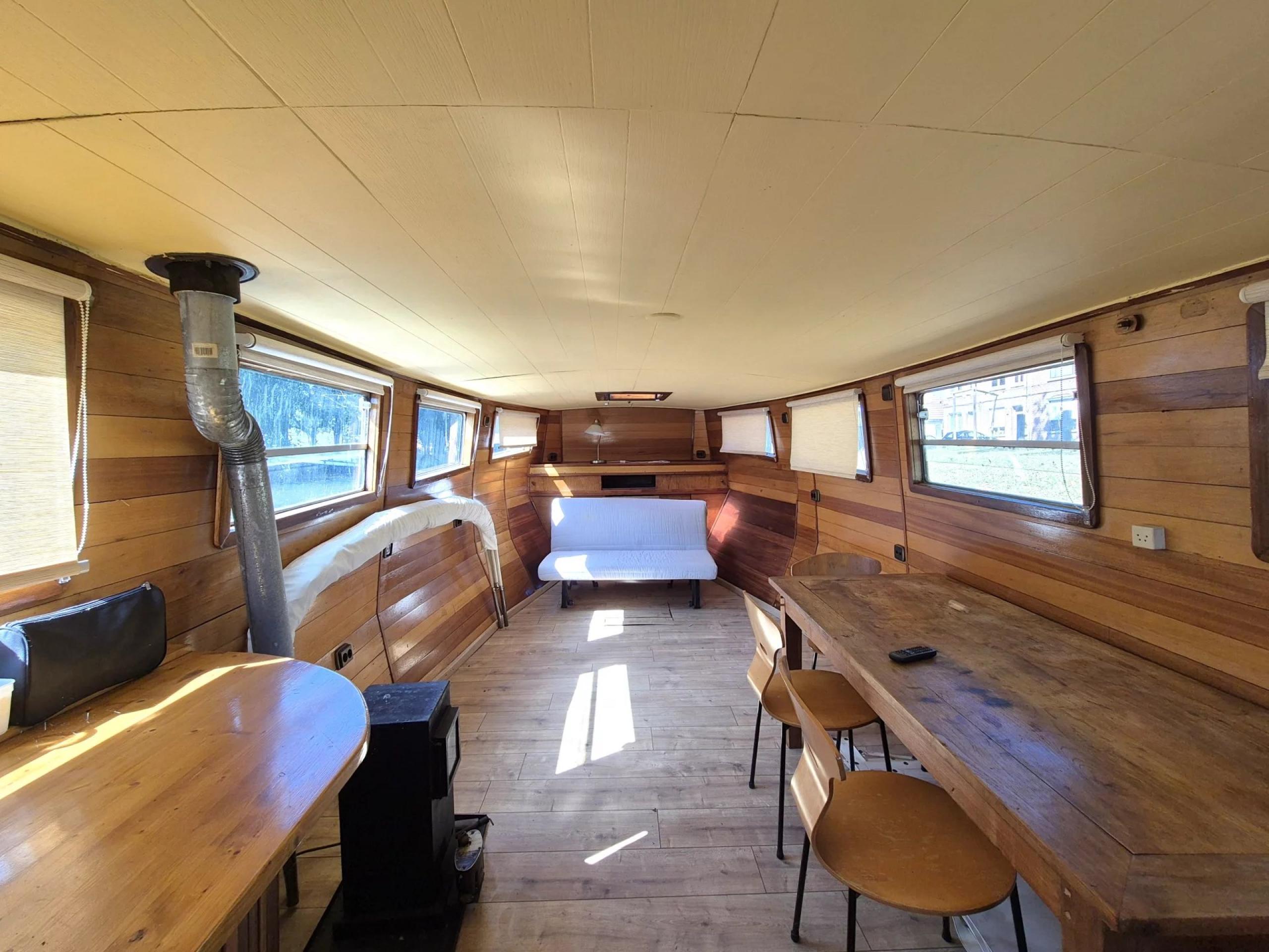 VENDU ! Bateau vedette Hollandaise