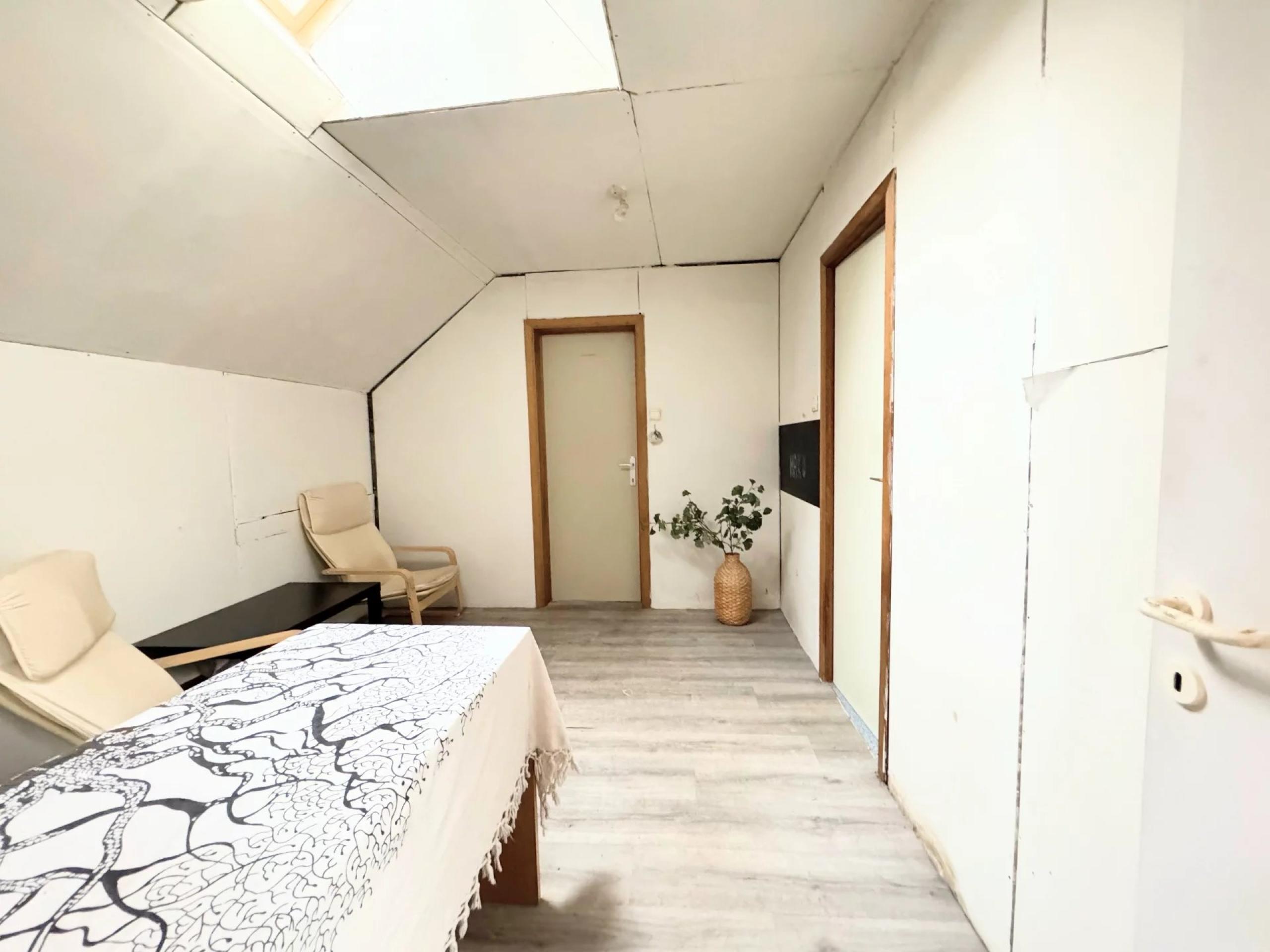 Vendu ! Maison 5 chambres avec un grand terrain