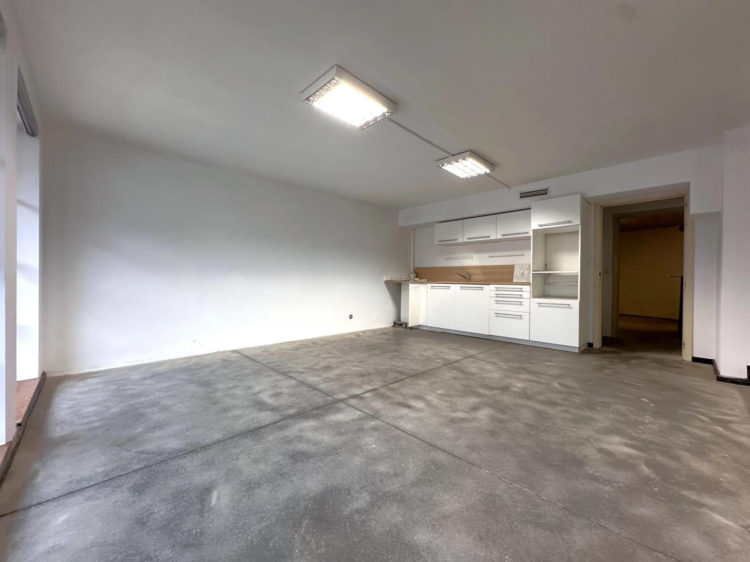 Bassenge agréables bureaux +/- 90 m²