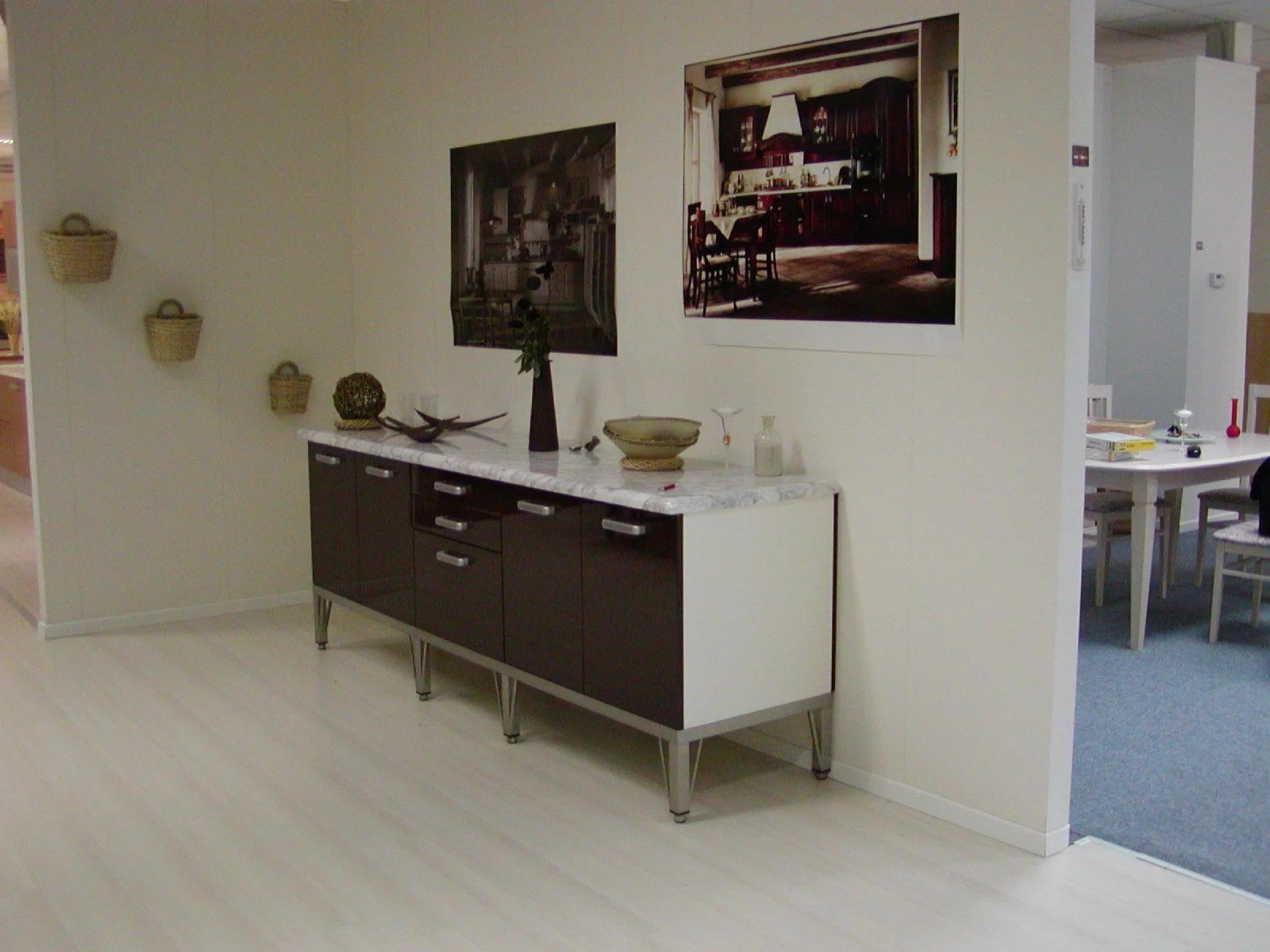 Option ! Herstal Surface commerciale +/- 430 m²