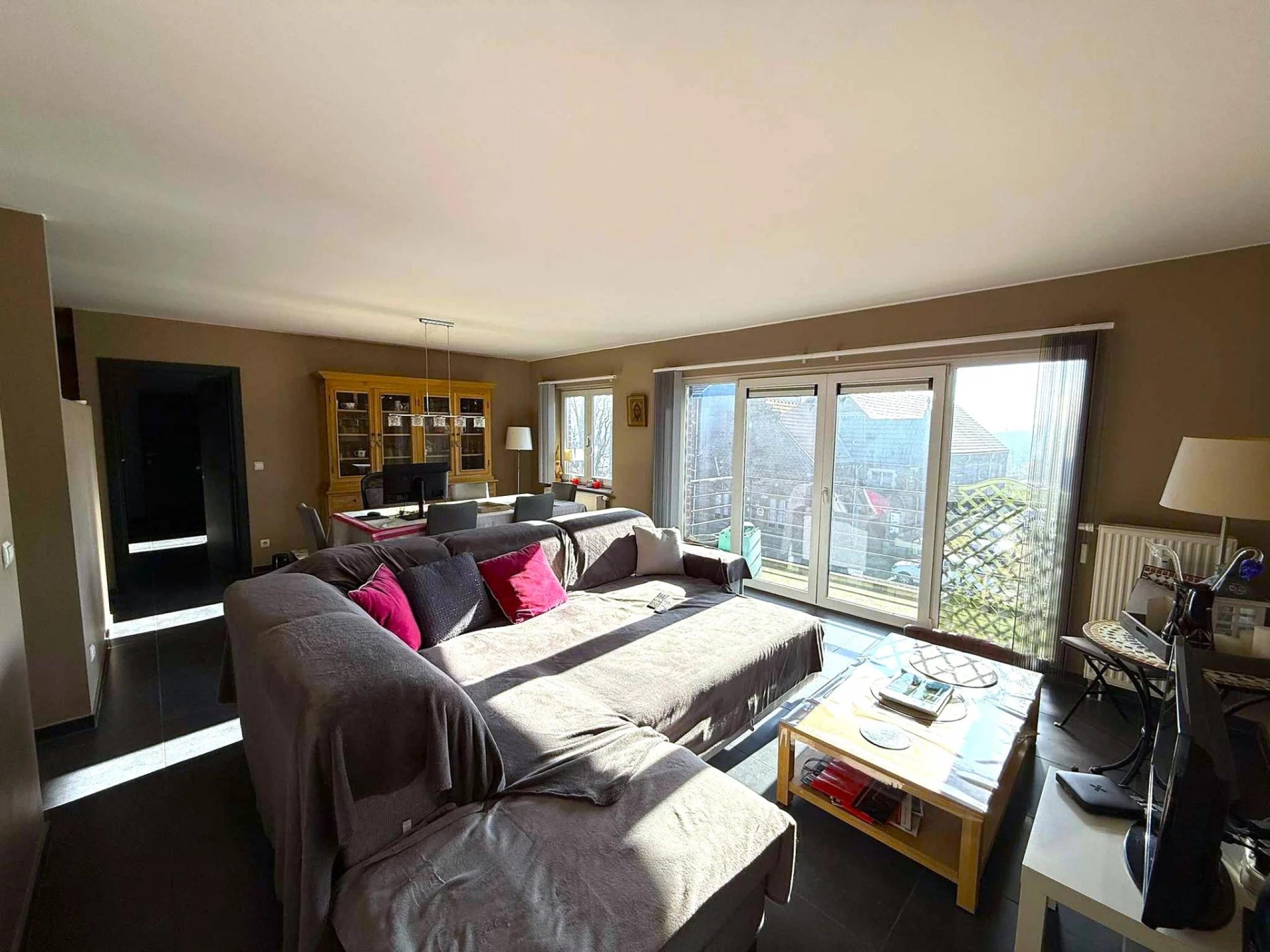 Loué ! Magnifique appartement meublé, 2 chambres, balcon et cave