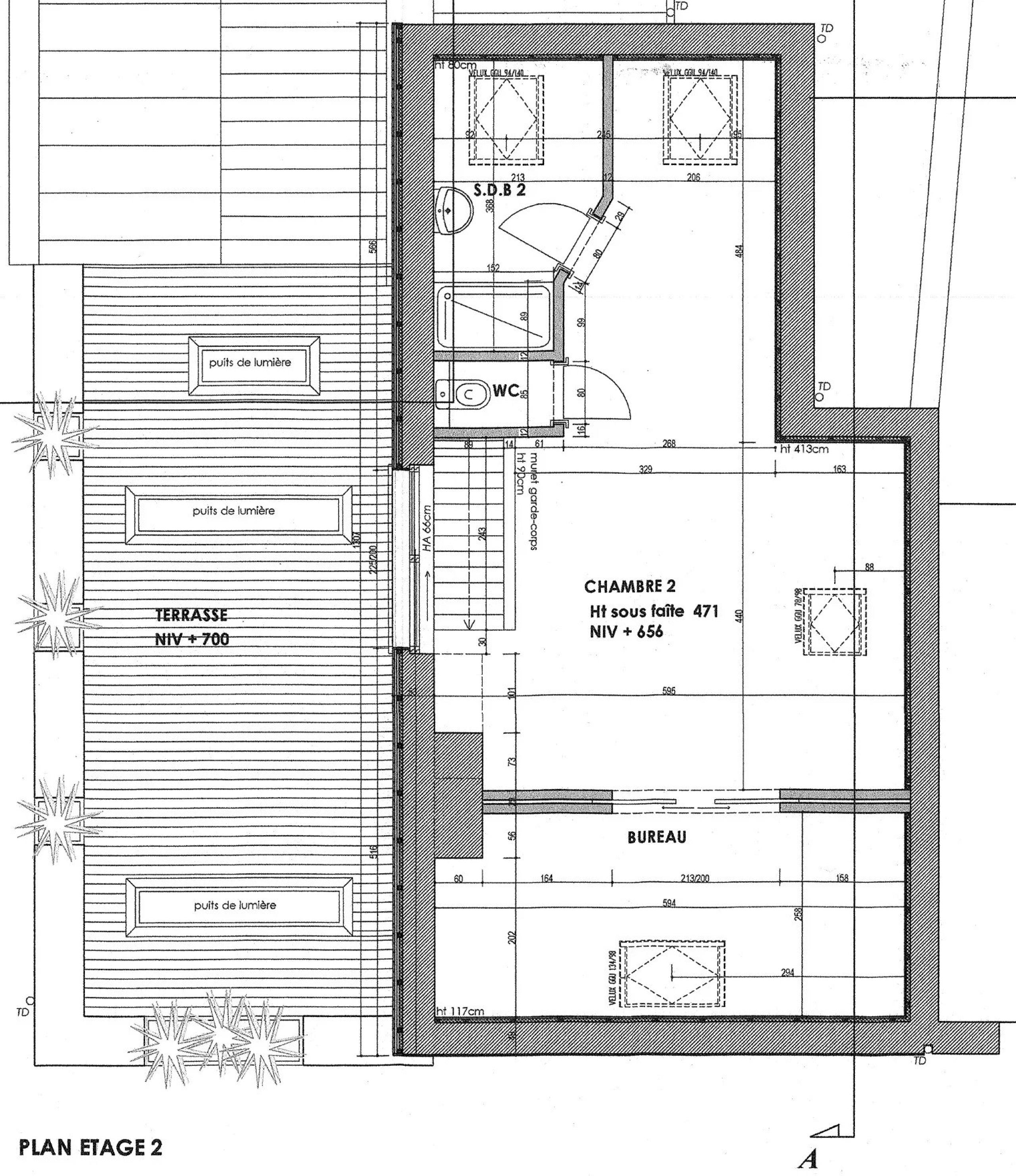 SPACIEUX PENTHOUSE + 2 LOGEMENTS