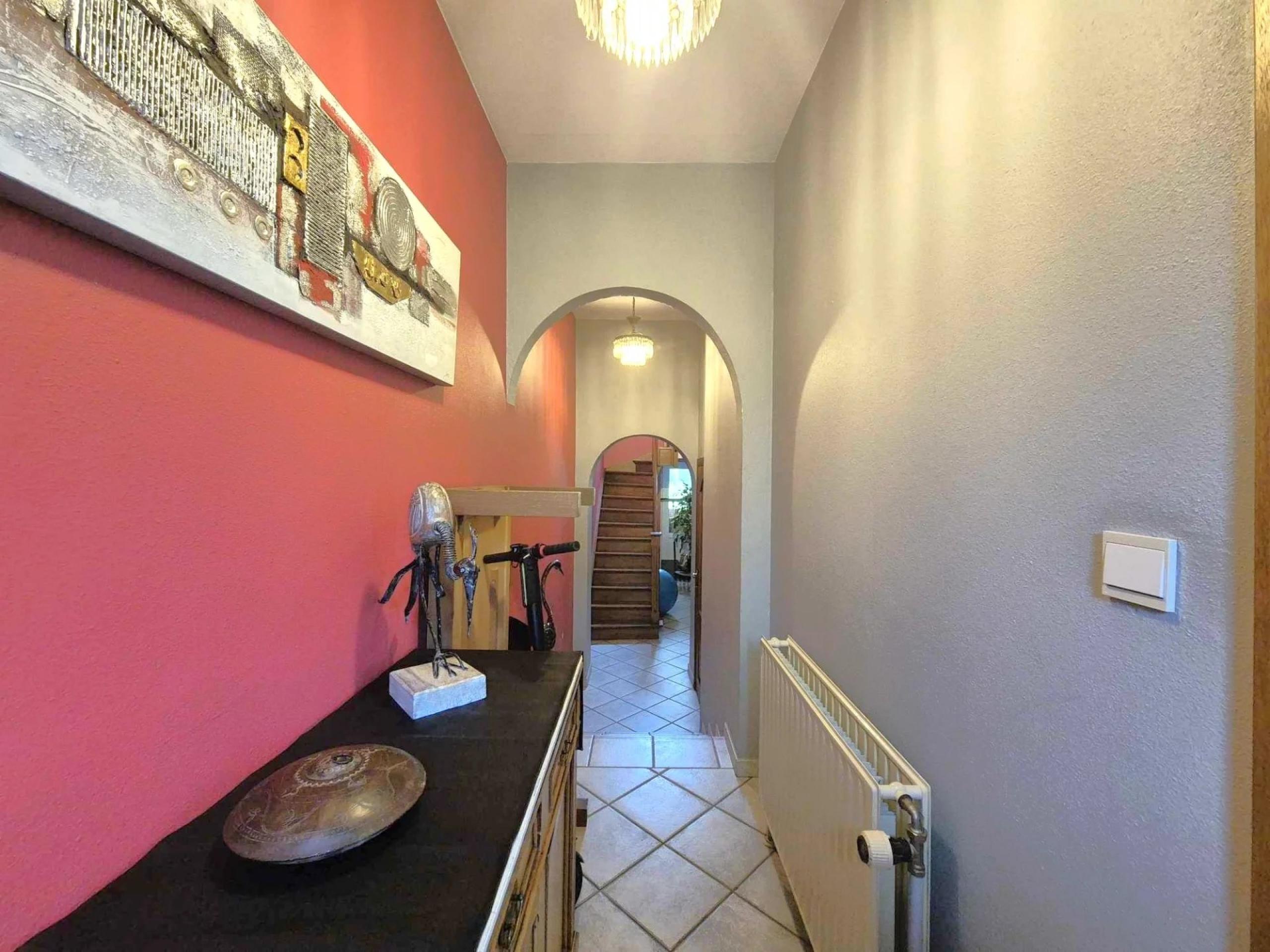OPTION ! Maison 3 façades, 3 chambres, jardin, garage