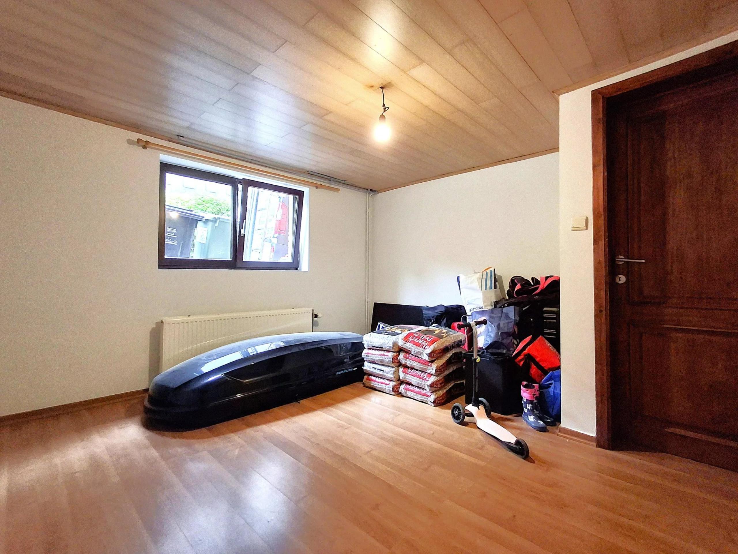 OPTION! Maison 3/4 chambres avec garage, jardin et piscine