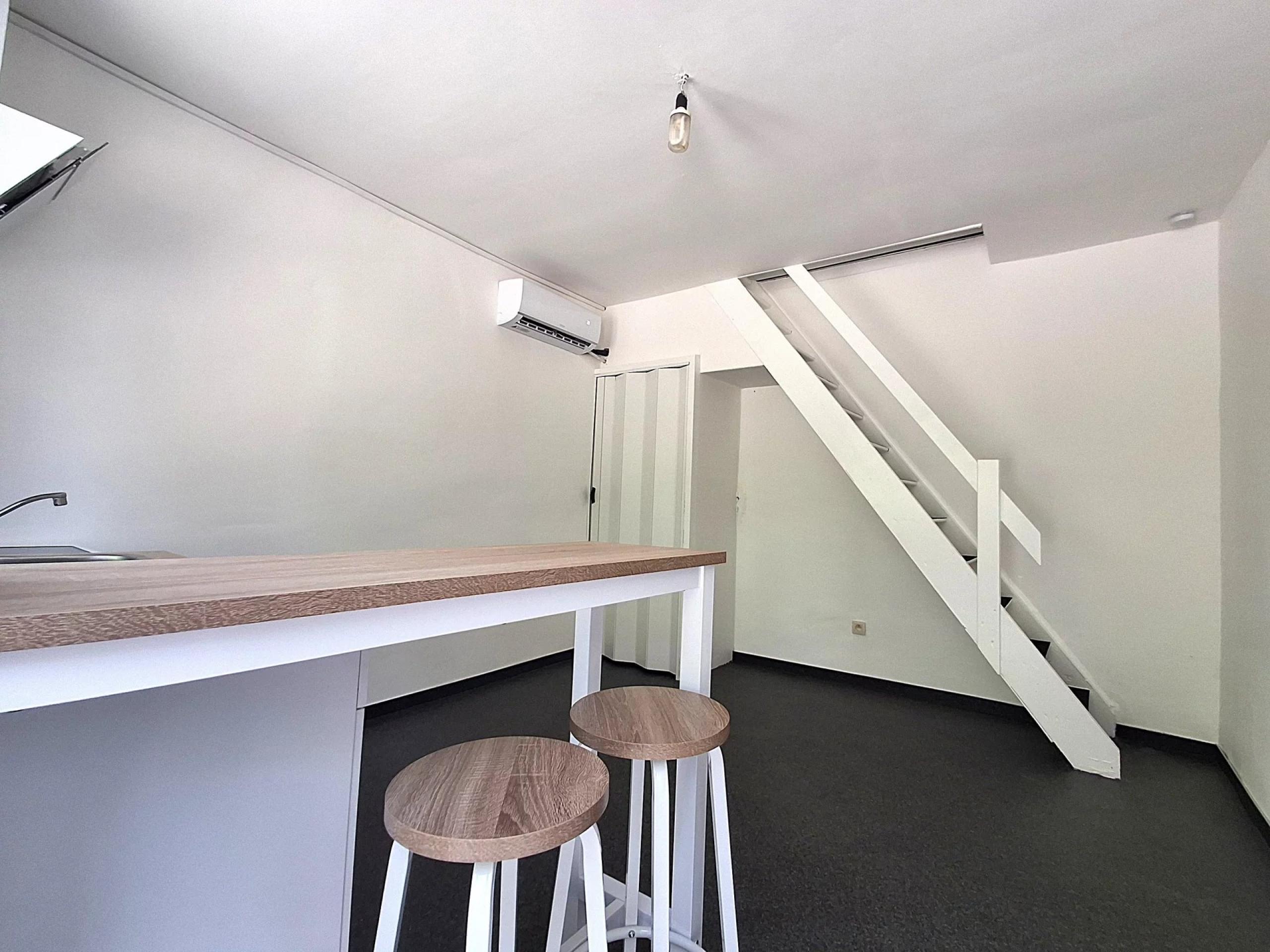Loué ! Maison 1 chambre avec parking