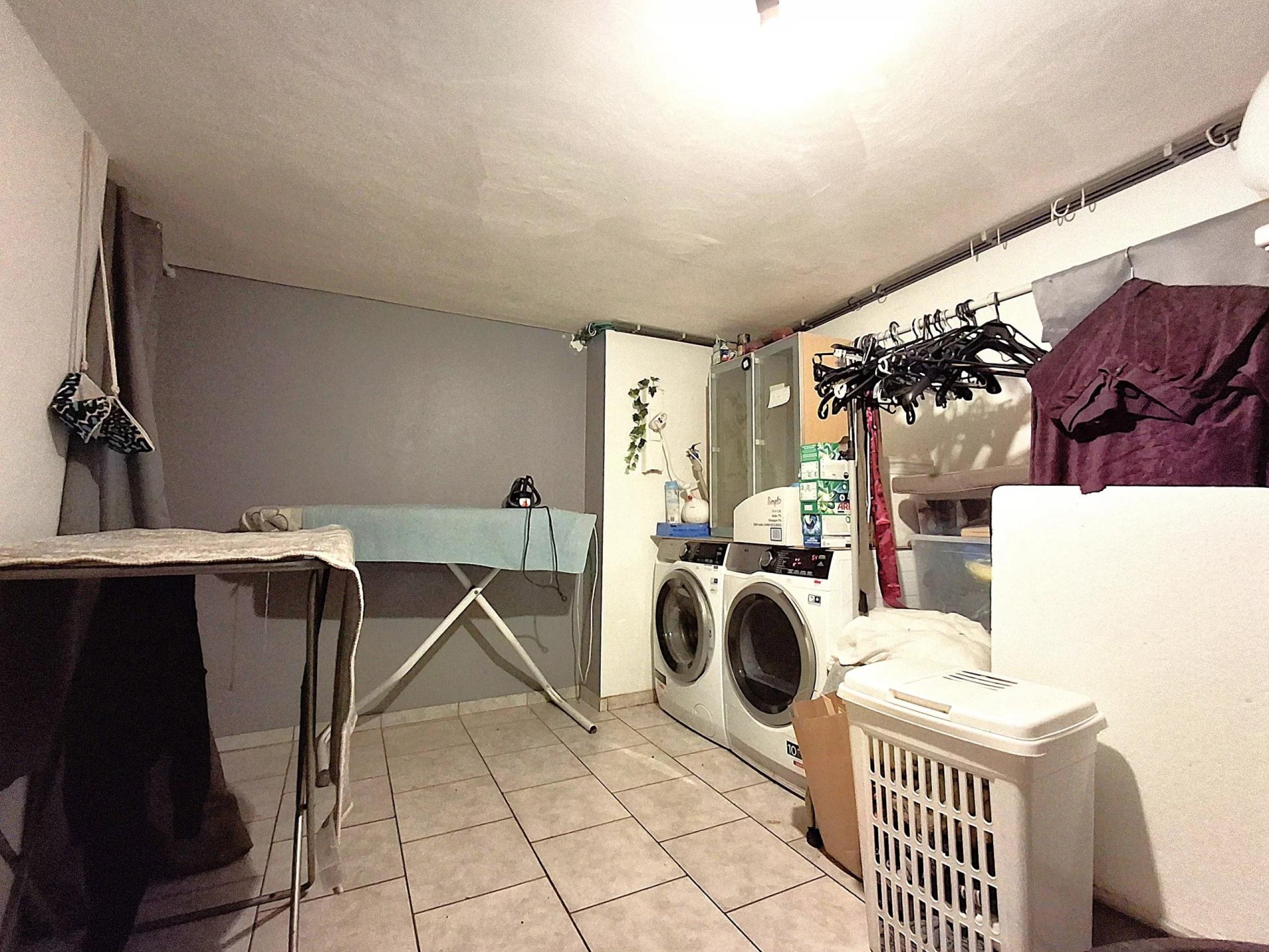 VENDU ! Vivegnis – Maison rénovée 3 chambres, avec terrasse et jardin.
