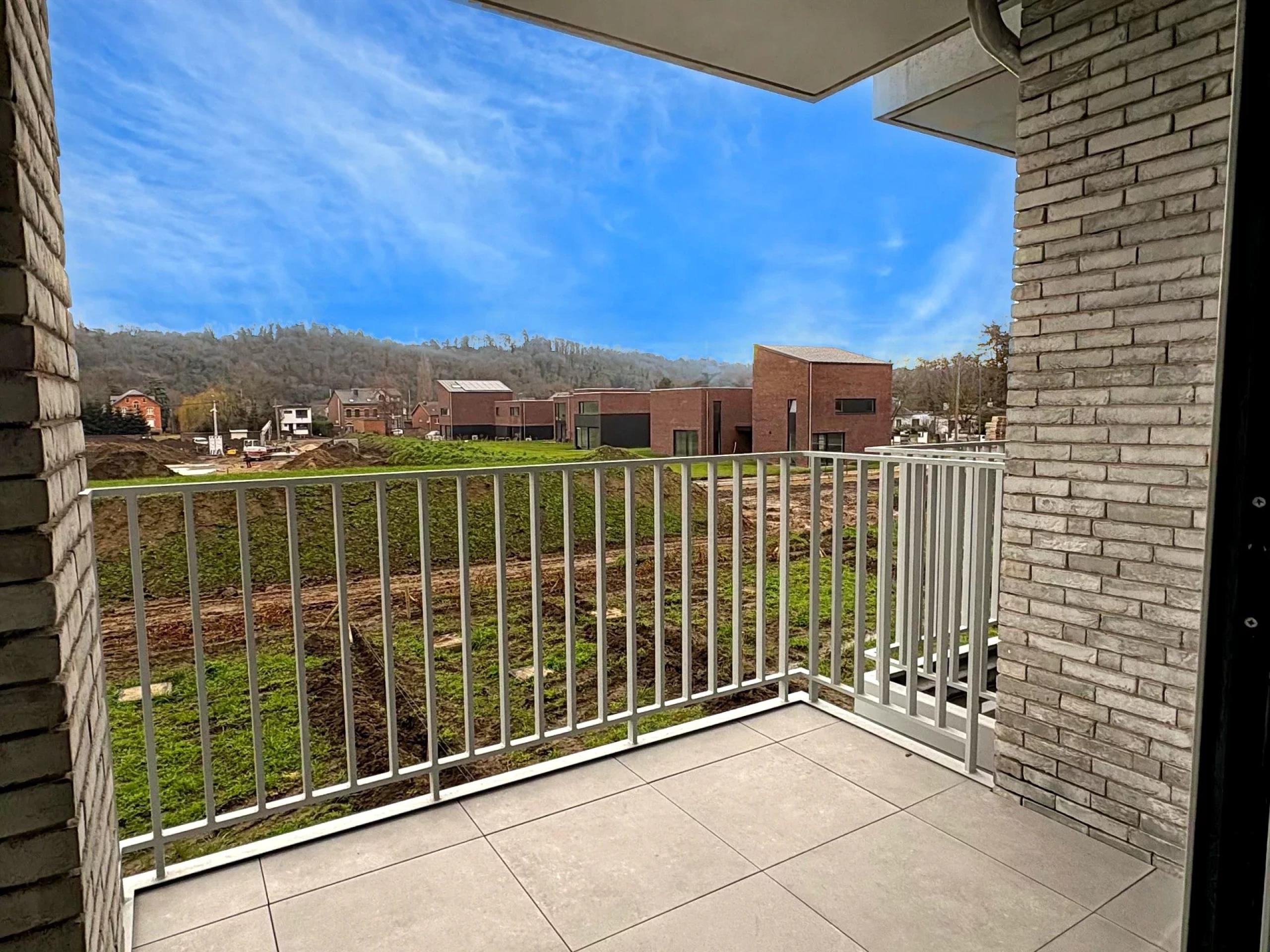 Magnifique appartement neuf, 3 chambres, balcon et vue sur l’étang de la résidence