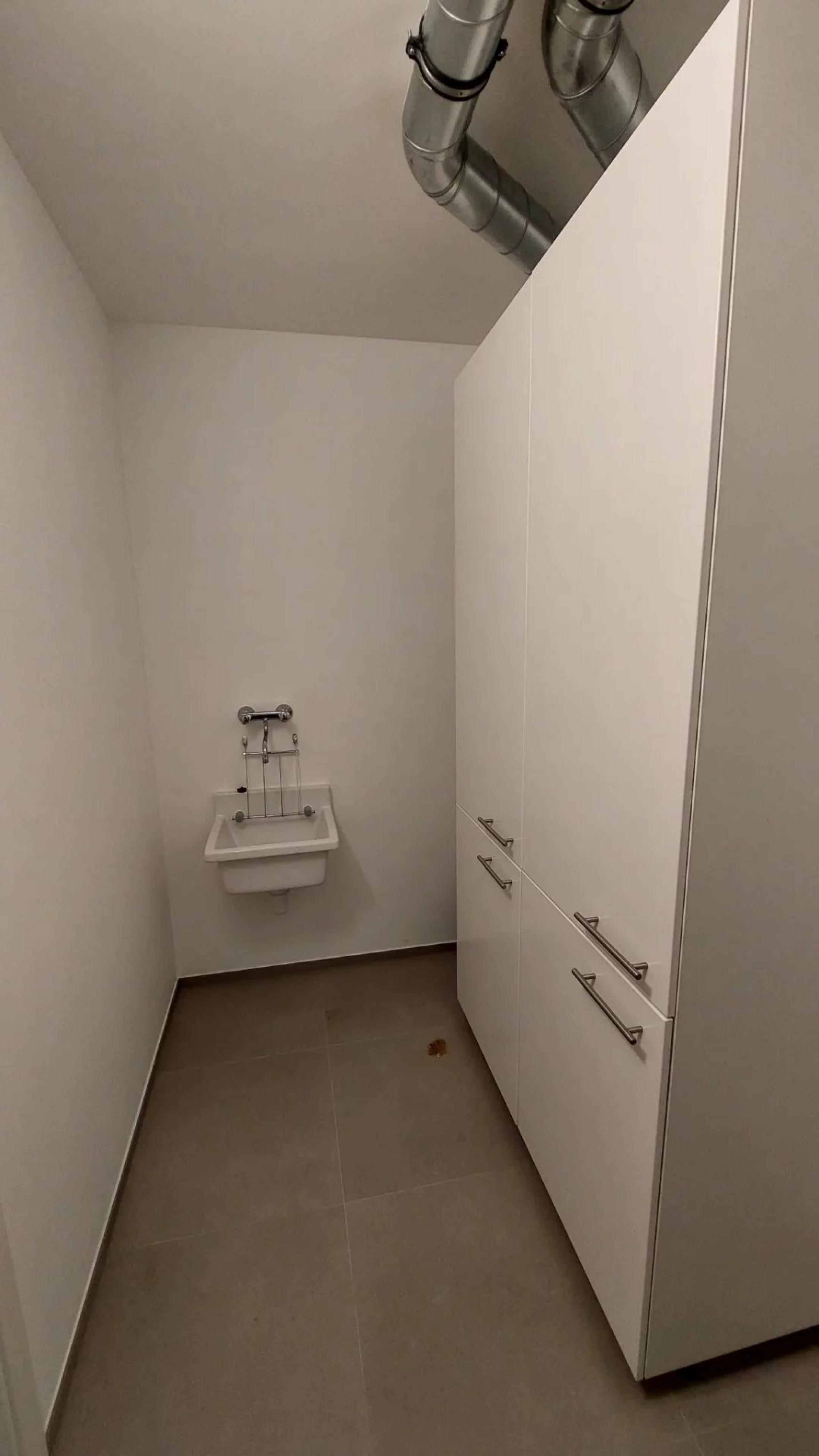 Magnifique appartement neuf, 3 chambres, balcon et vue sur l’étang de la résidence