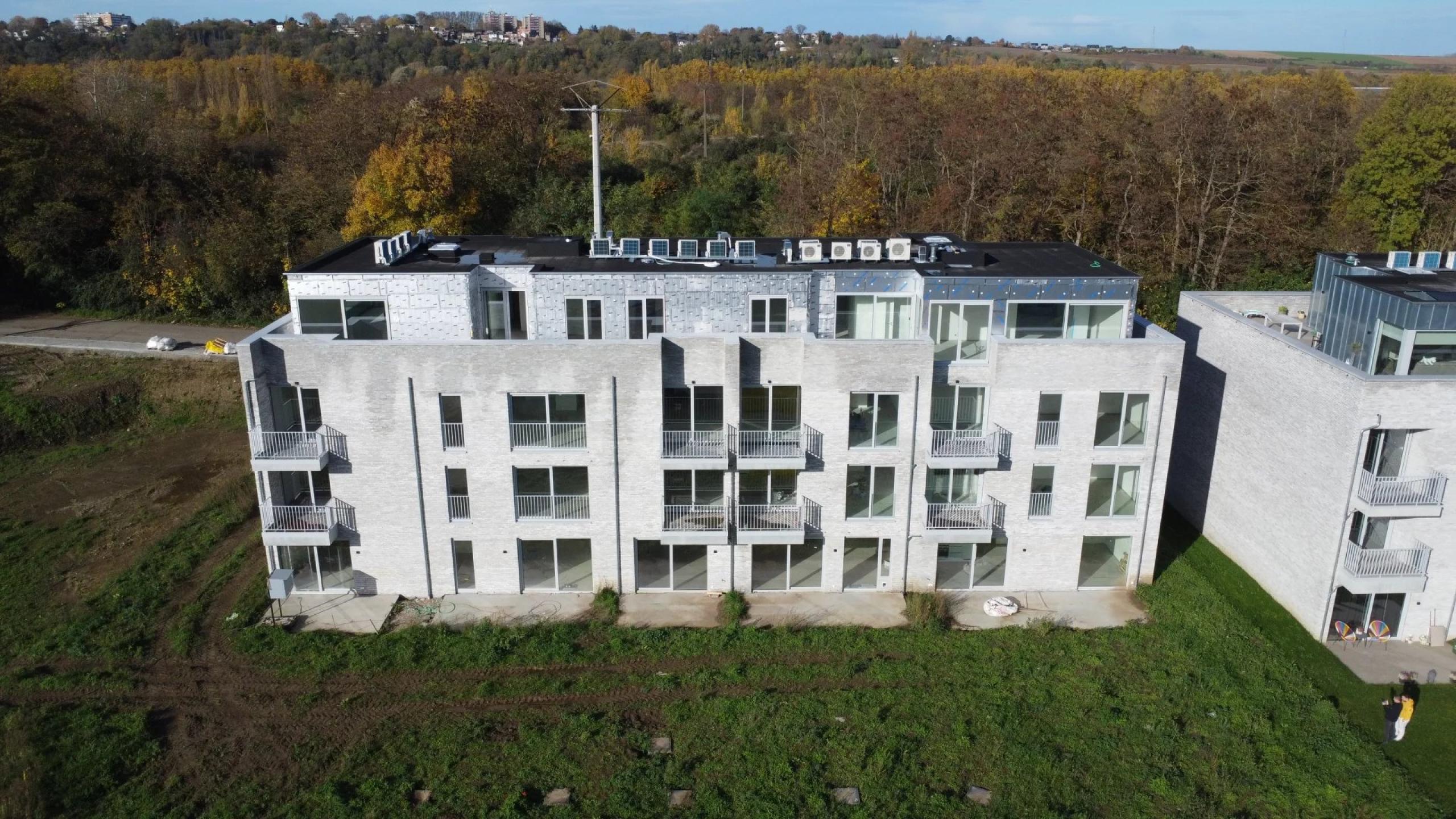 Magnifique appartement neuf, 3 chambres, balcon et vue sur l’étang de la résidence