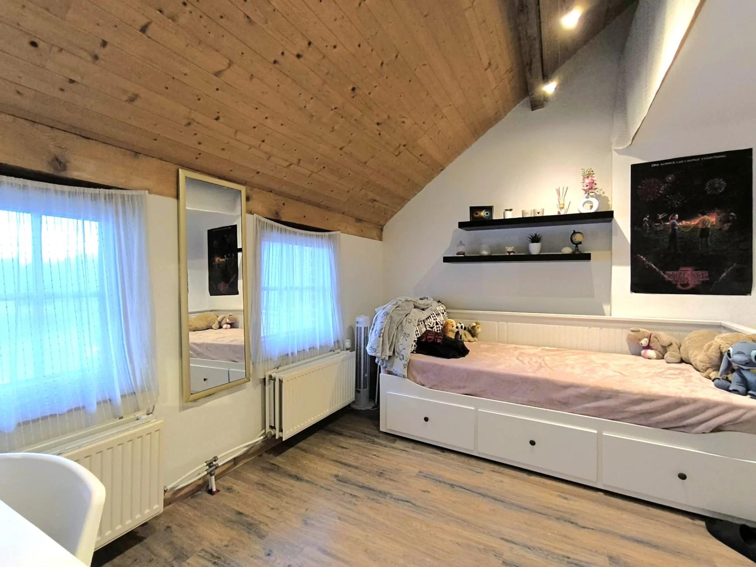 OPTION - GLONS - Maison 4 façades, 2 chambres, tout confort !!