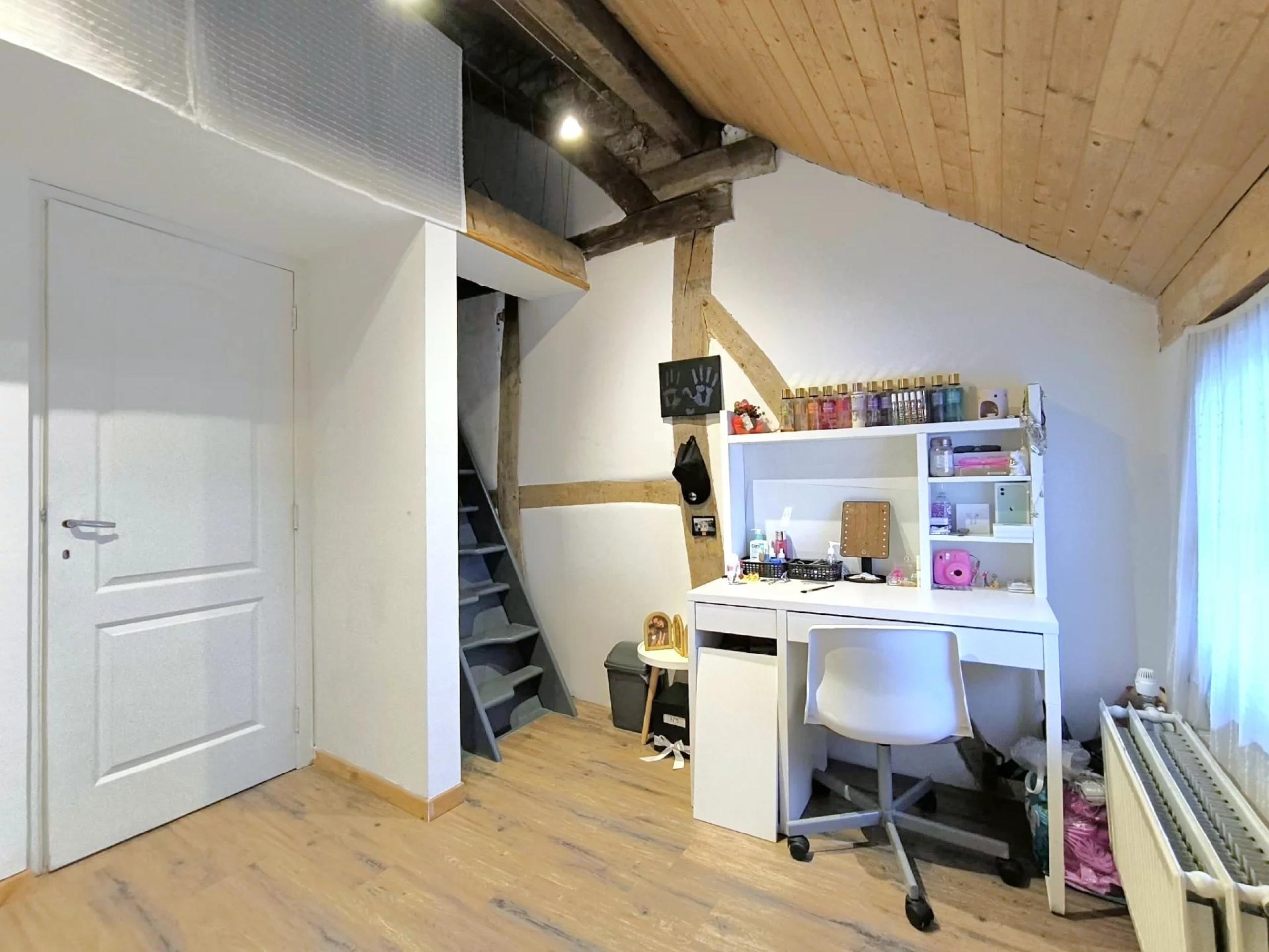OPTION - GLONS - Maison 4 façades, 2 chambres, tout confort !!