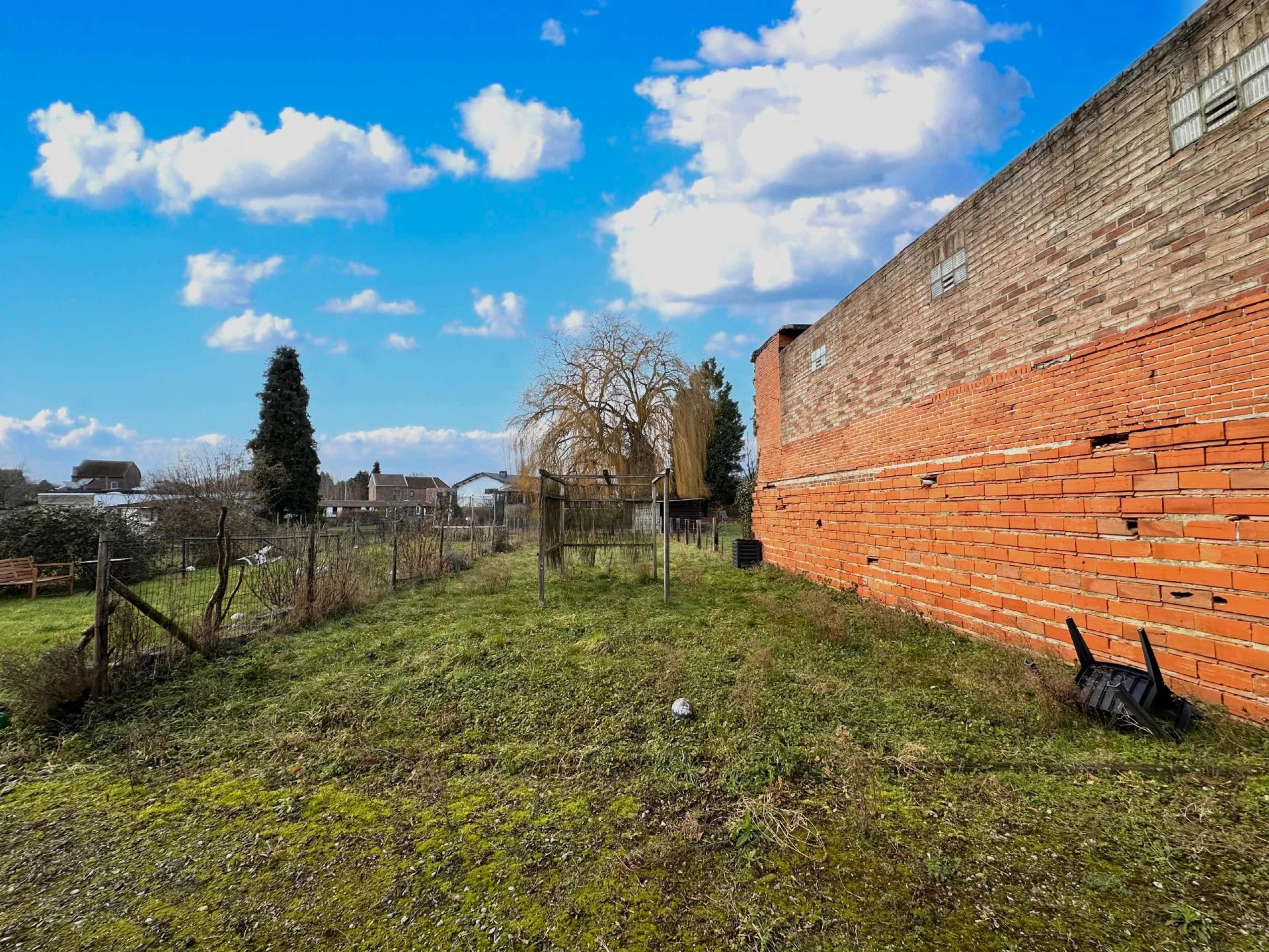 Appartement 2 chambres garage et jardin