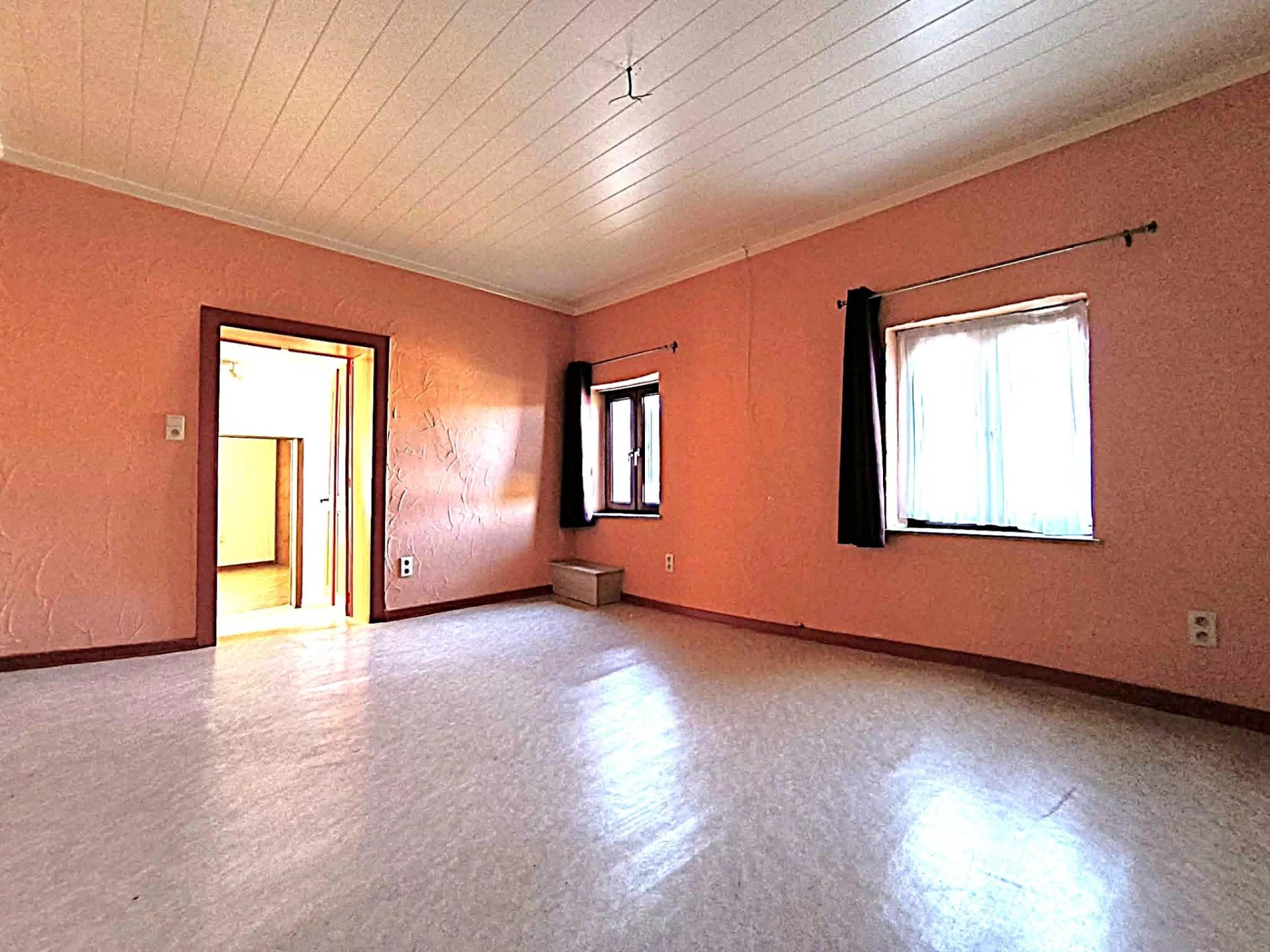 Maison à rafraîchir, 2 chambres, avec jardin.