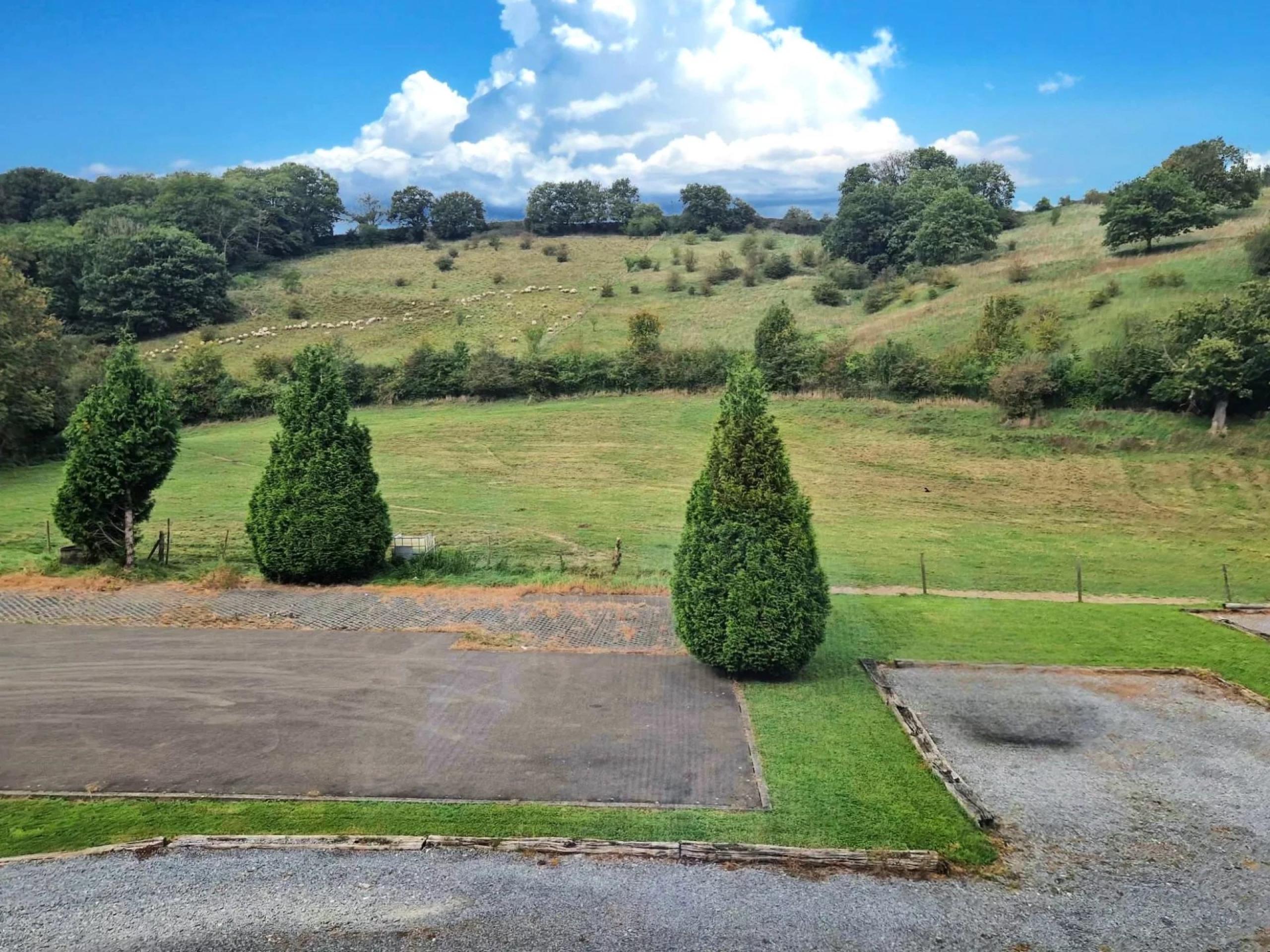 Bel appartement 2 chambres avec garage