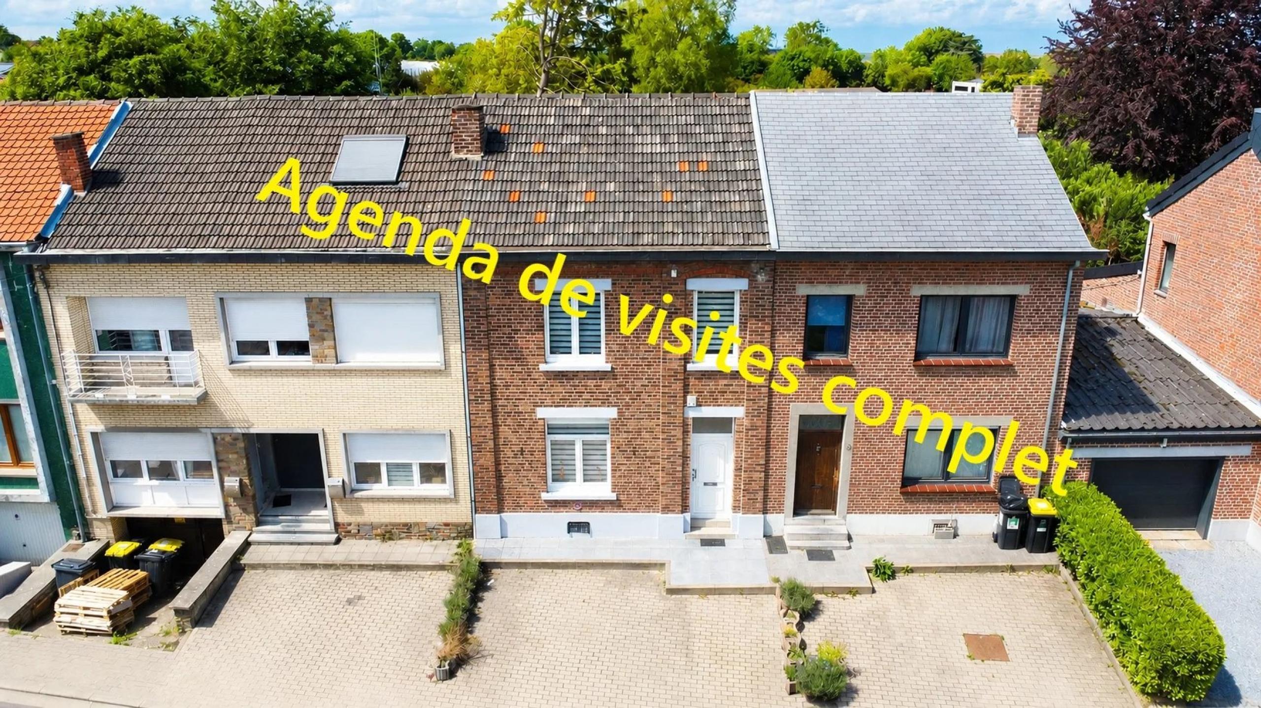 LOUÉ ! AGENDA DE VISITES COMPLET ! Agréable maison 2 façades, 2 chambres, bureau et jardin