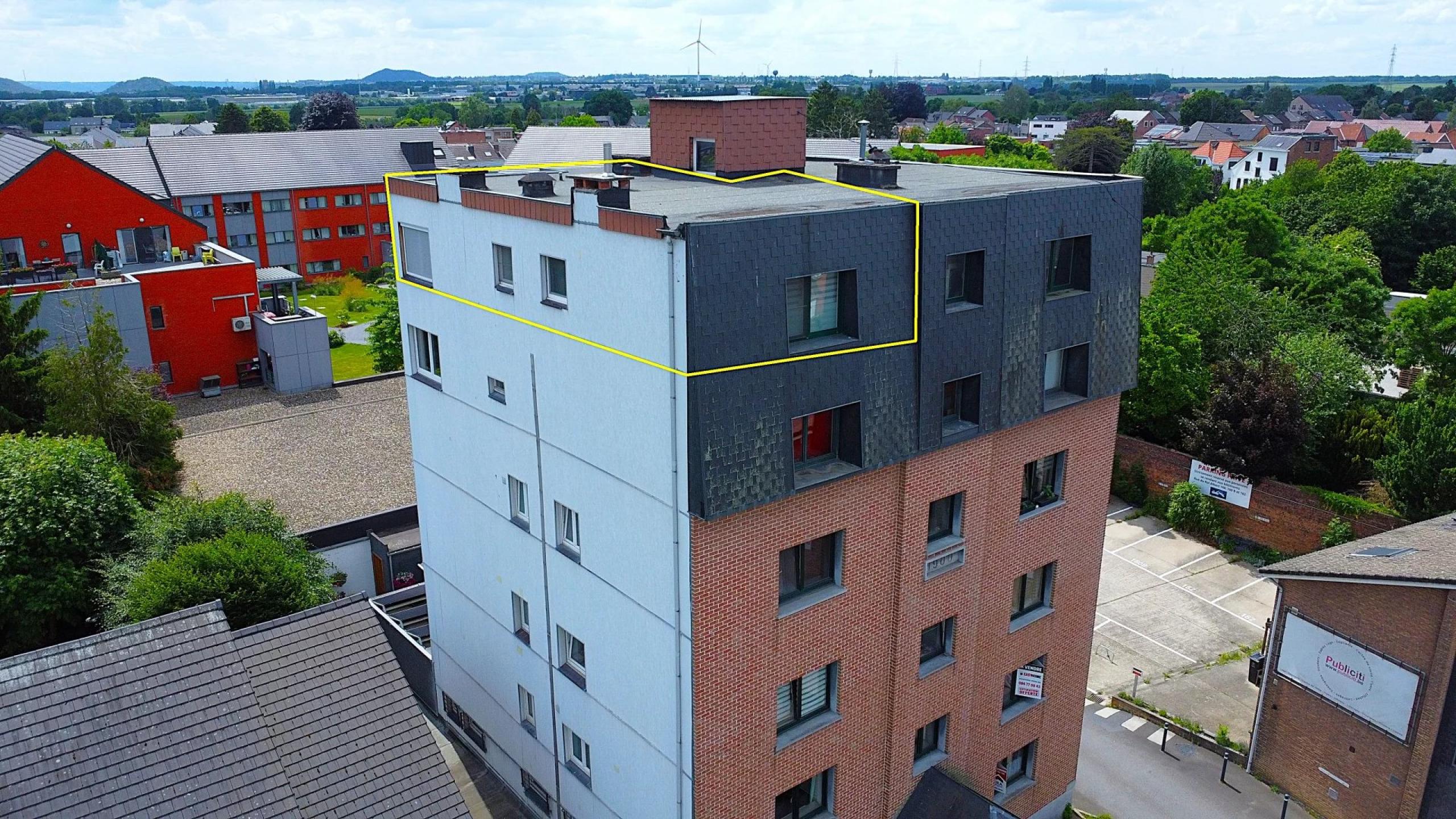 Appartement 2 chambres avec cave et empl.parking