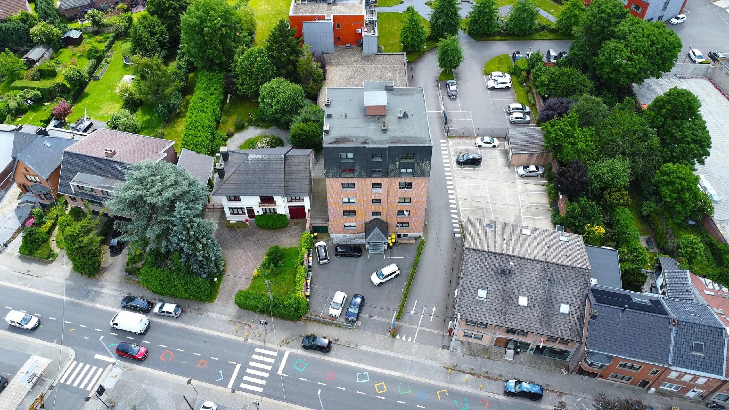 Appartement 2 chambres avec cave et empl.parking