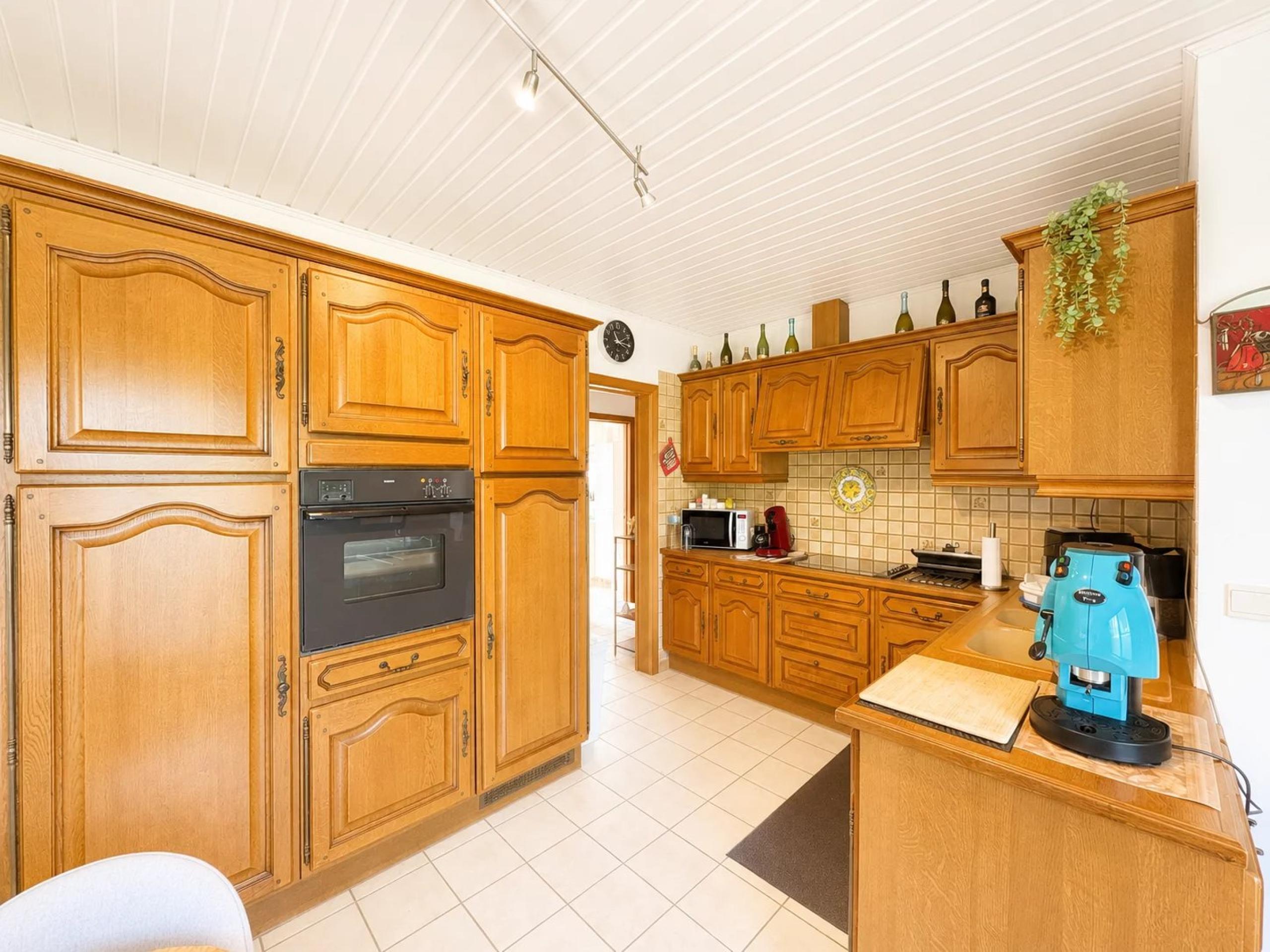 Ensemble immobilier composé d'une maison et d'un appartement