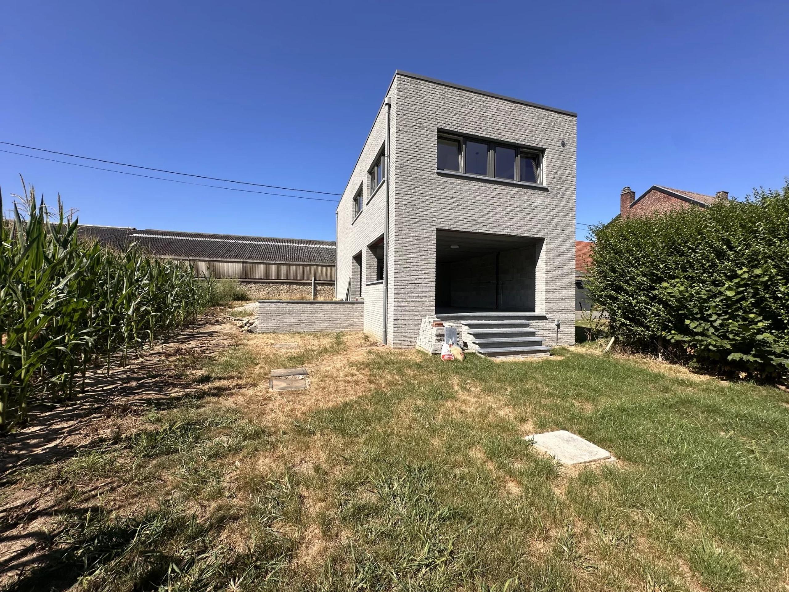 Maison à louer 2 Chambres + jardin