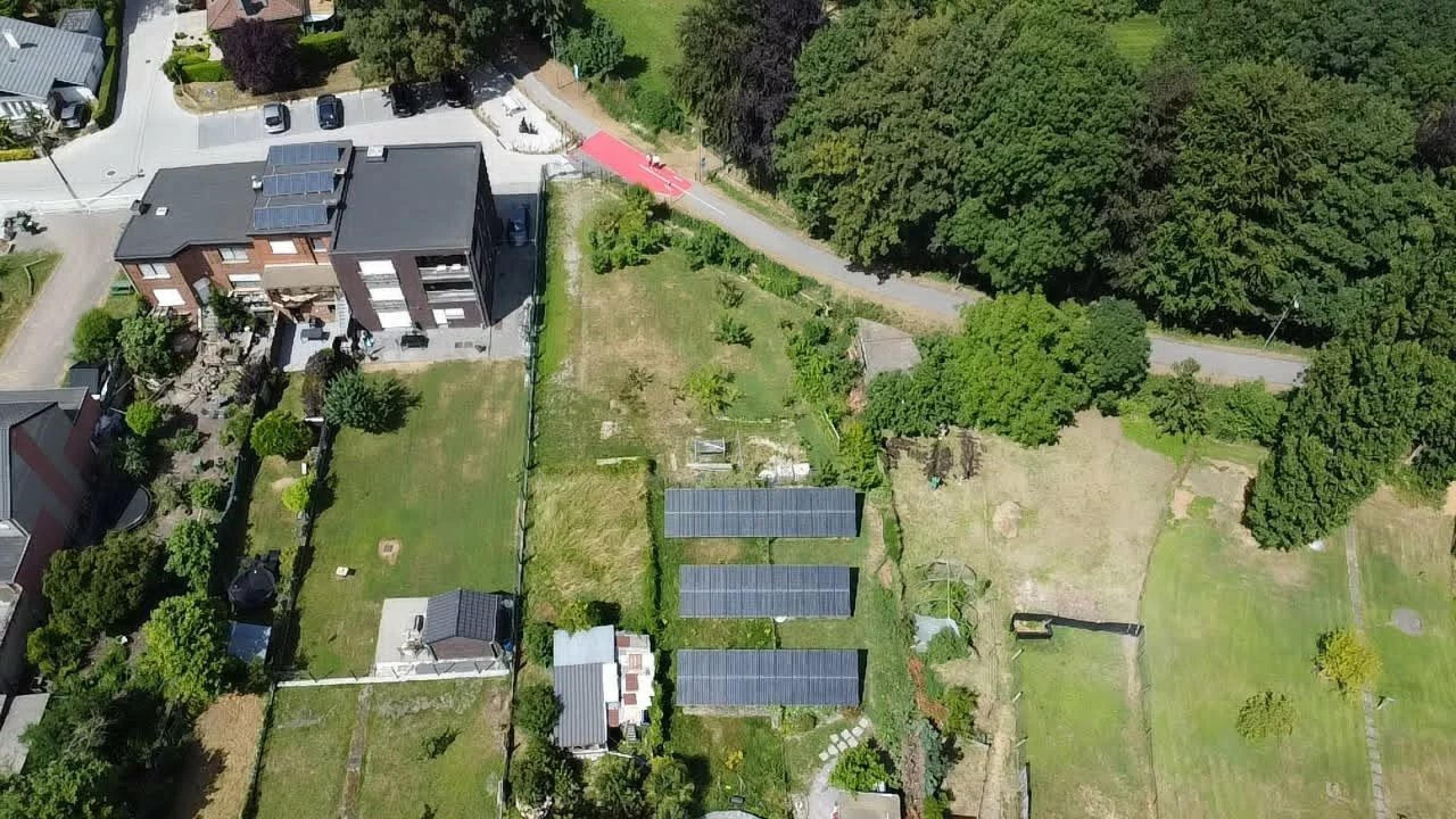 Belle parcelle de terrain plat d’environ 632 m²