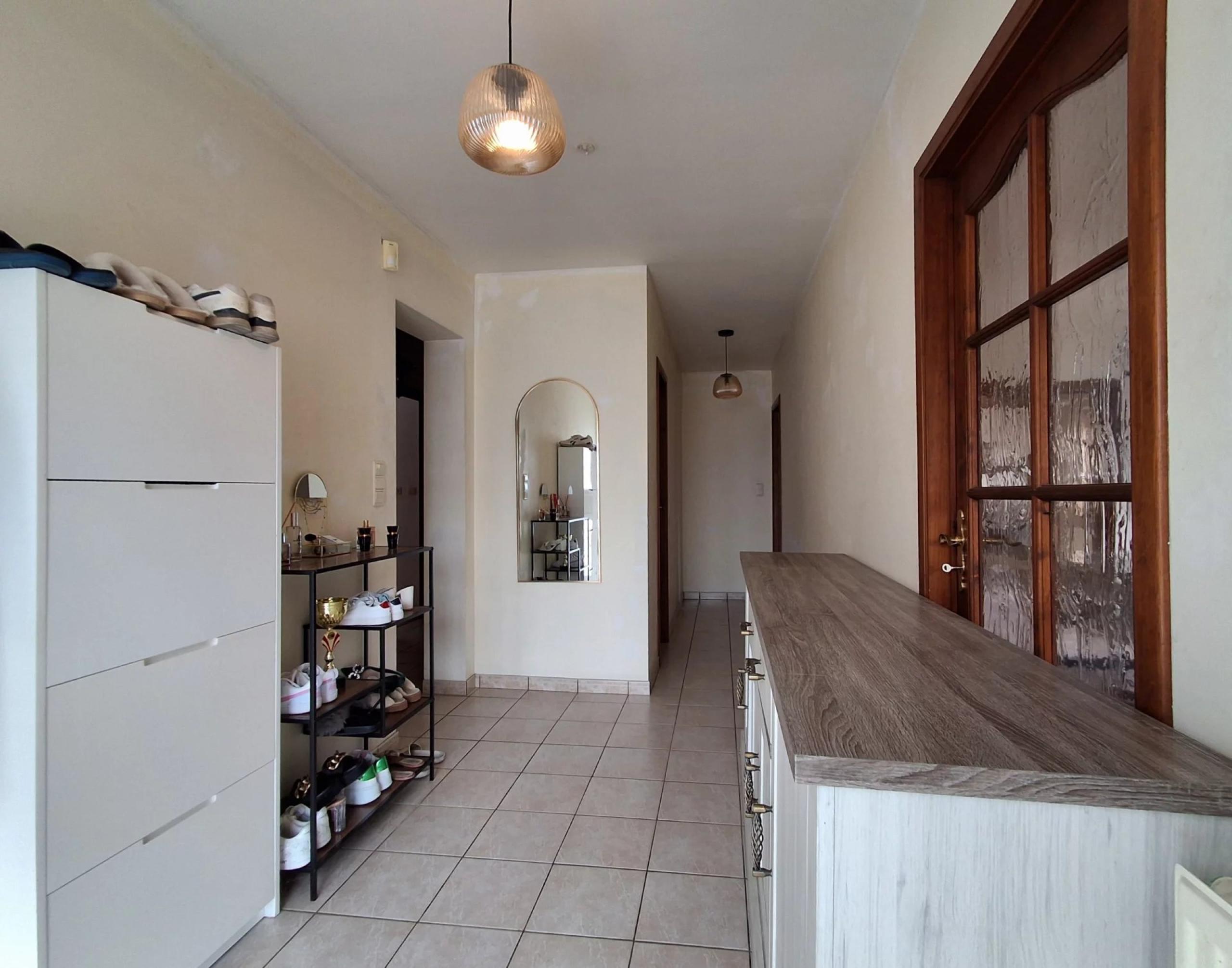 BOIRS: Maison 4 chambres avec jardin et ENTREPÔT de+- 165m²