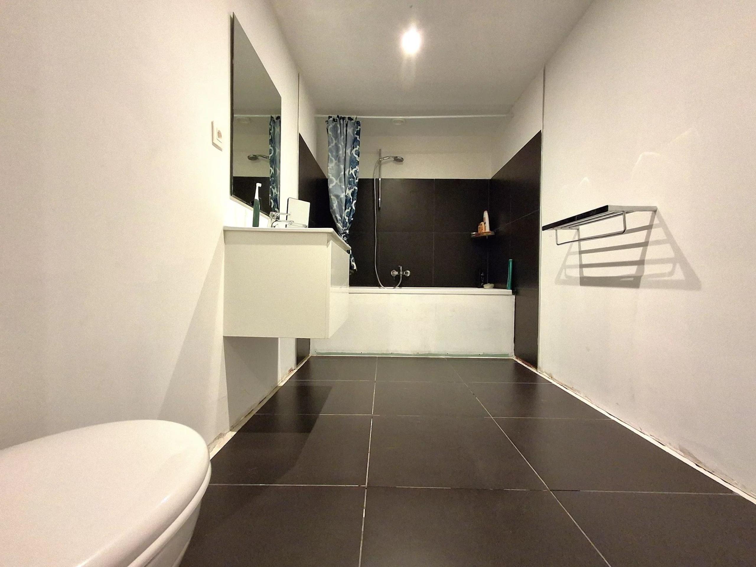 BOIRS: Maison 4 chambres avec jardin et ENTREPÔT de+- 165m²