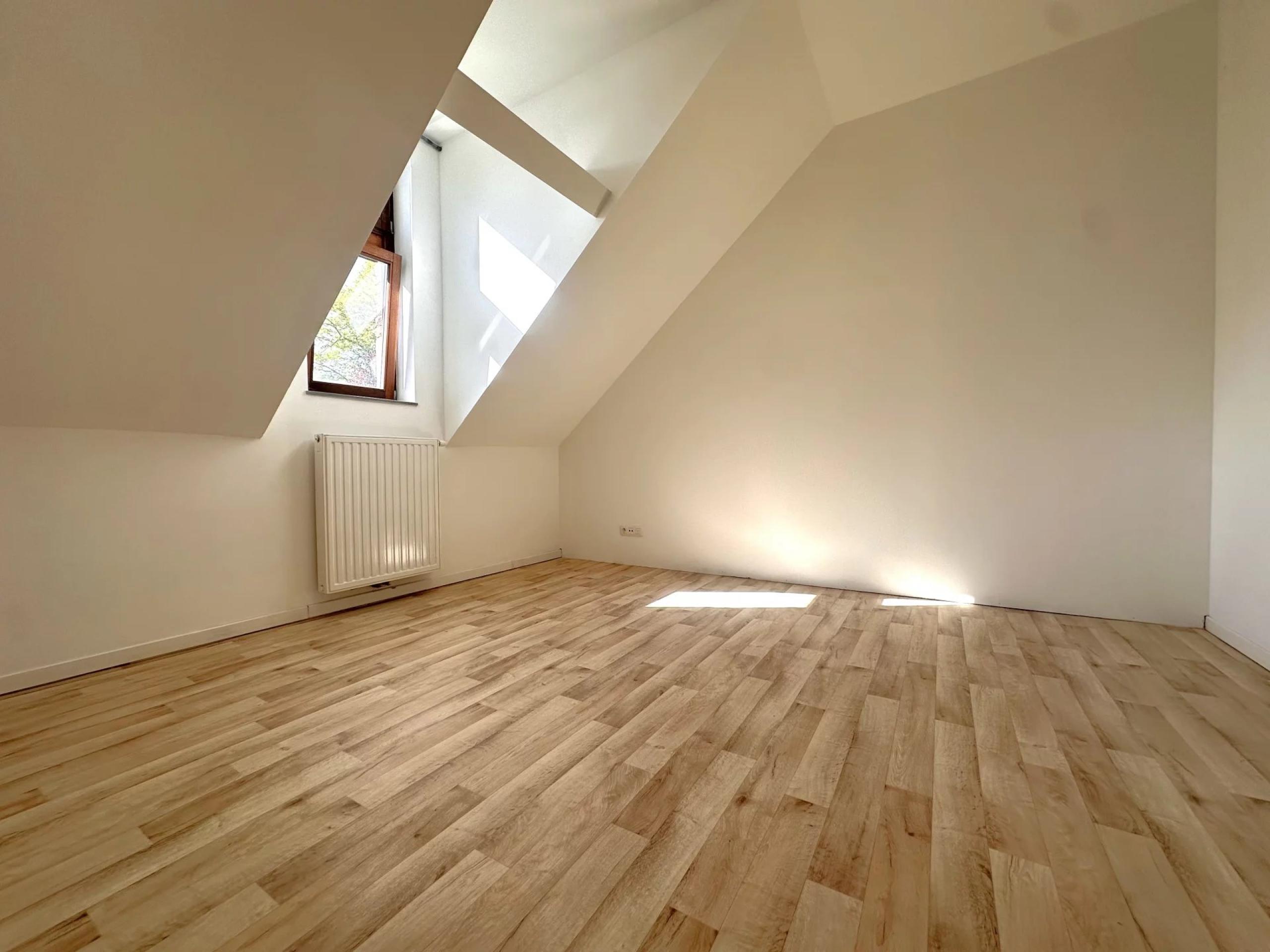 Agréable appartement 2 chambres et bureau