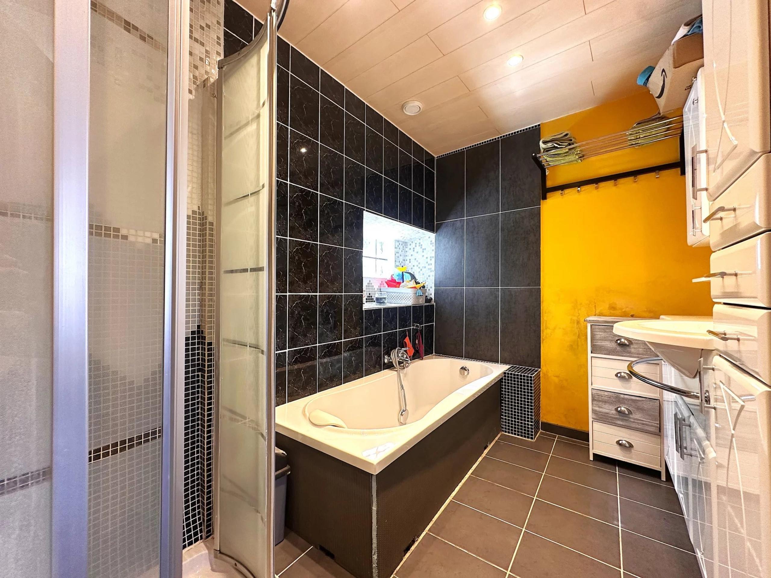 BOIRS – Maison 2 chambres avec jardin et terrains