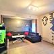 VENDU ! Spacieux immeuble à 3 appartements et 4 garages