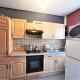 VENDU ! Spacieux immeuble à 3 appartements et 4 garages