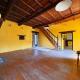 Maison de village à rénover 2 chambres possibilité 3.