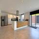 Agréable maison entièrement rénovée 2 chambres et jardin