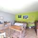 Ancienne ferme rénovée de ± 275 m², 5 chambres et jardin